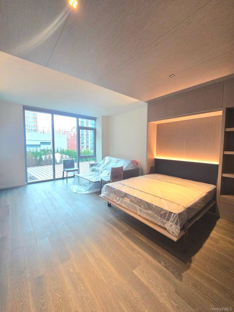 13336 37th AVE #5N, Flushing, NY 11354