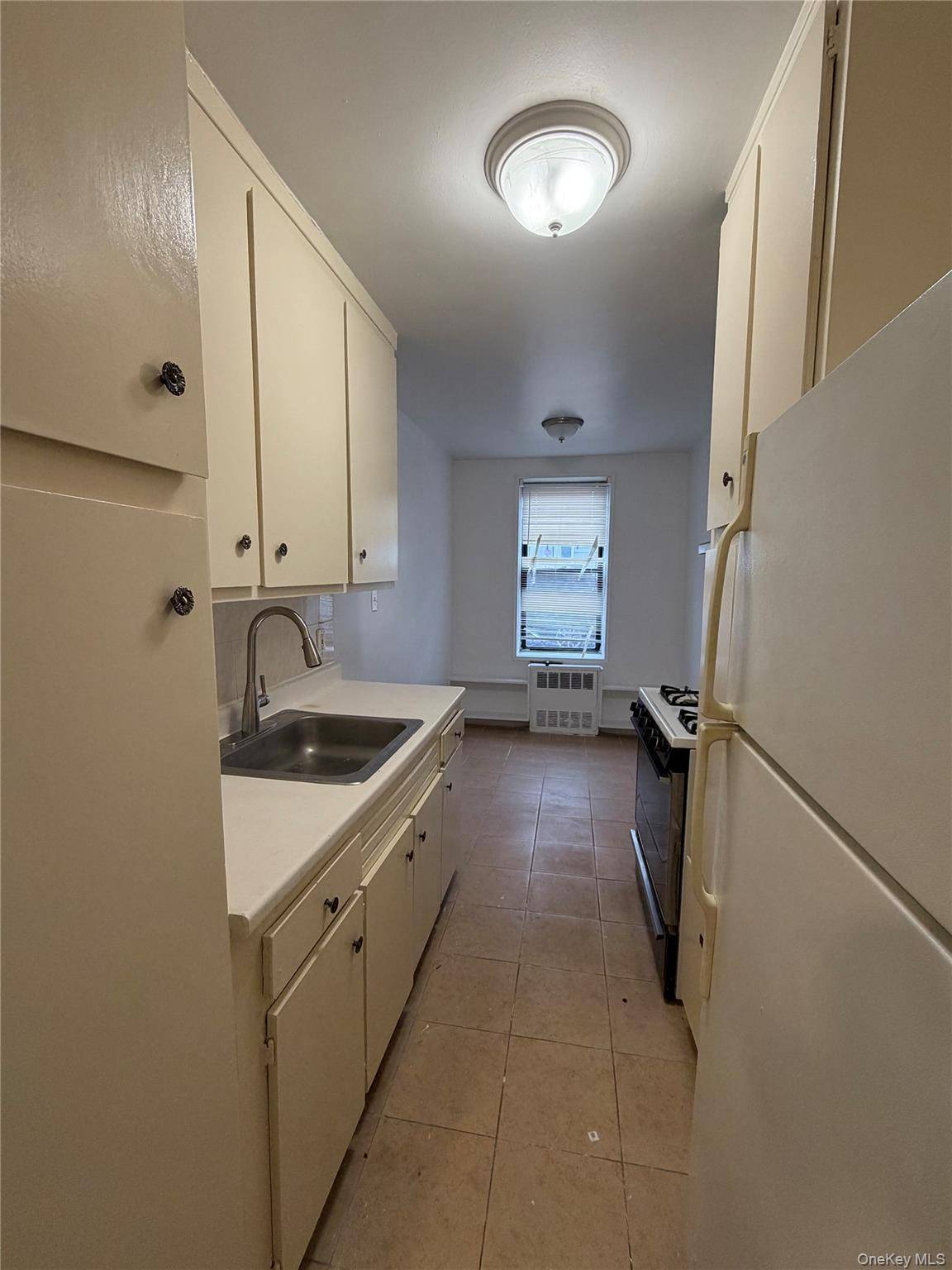 92-29 Lamont Avenue #1B, Elmhurst, NY 11373