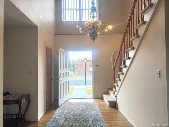 28 Polo RD, Great Neck, NY 11023