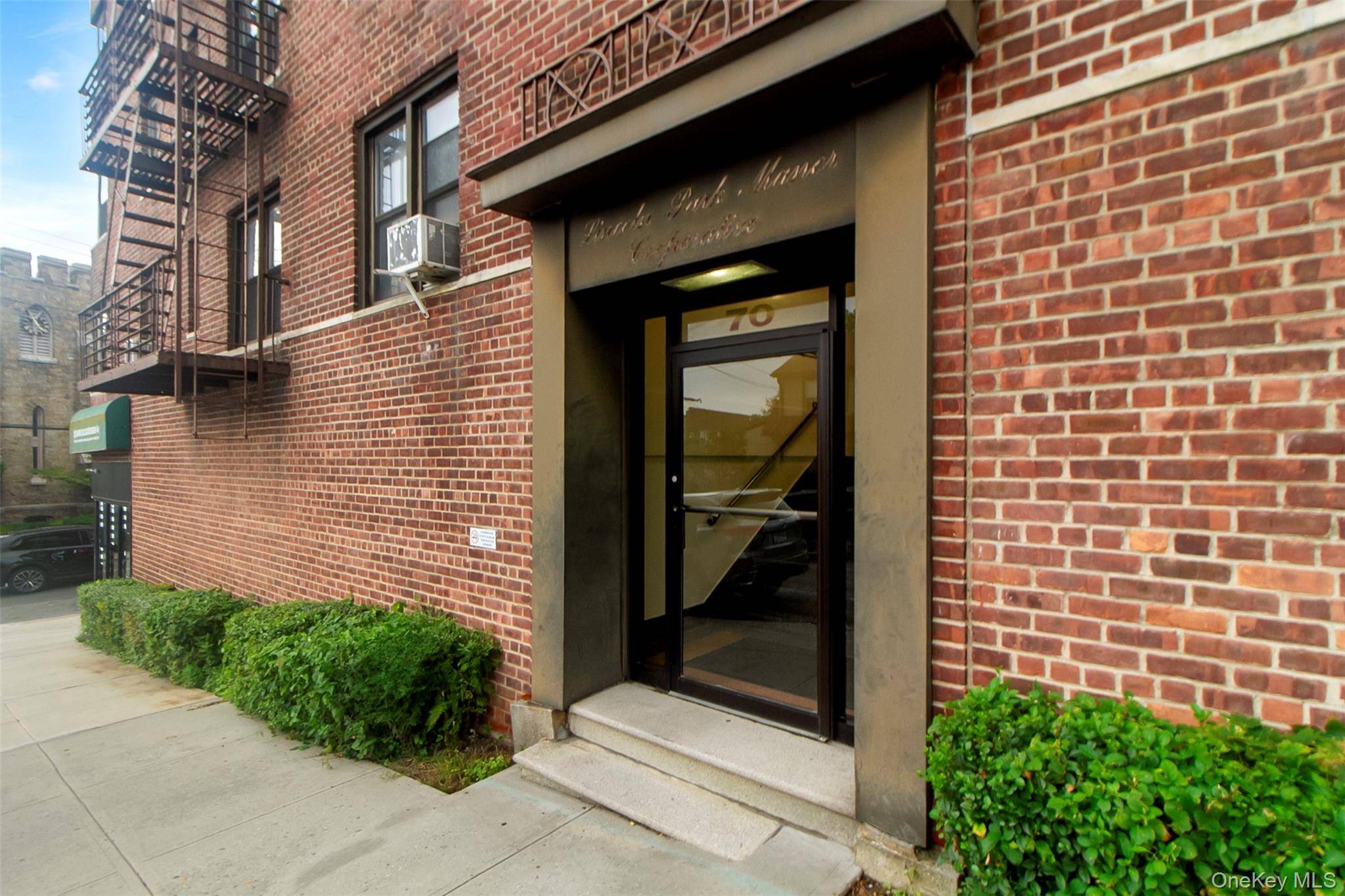 70 Sherman AVE #2K, Yonkers, NY 10705