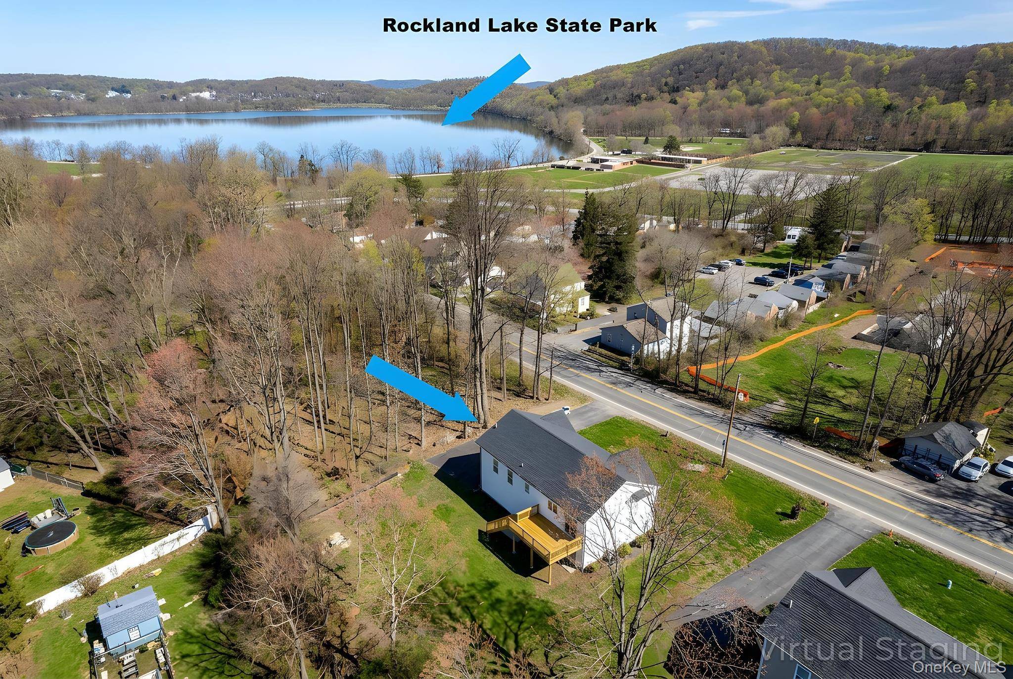 748 9W Route, Valley Cottage, NY 10989