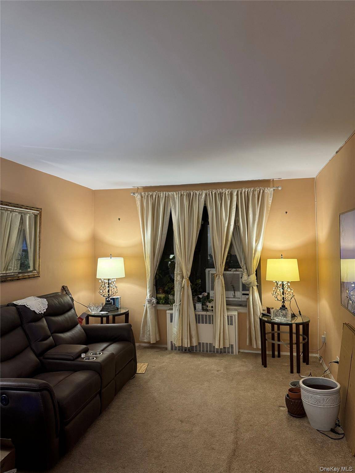 87-56 Francis Lewis Blvd #B31, Queens Village, NY 11427