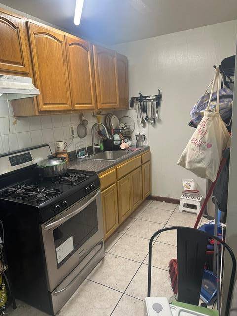 104-29 Roosevelt, Corona, NY 11368