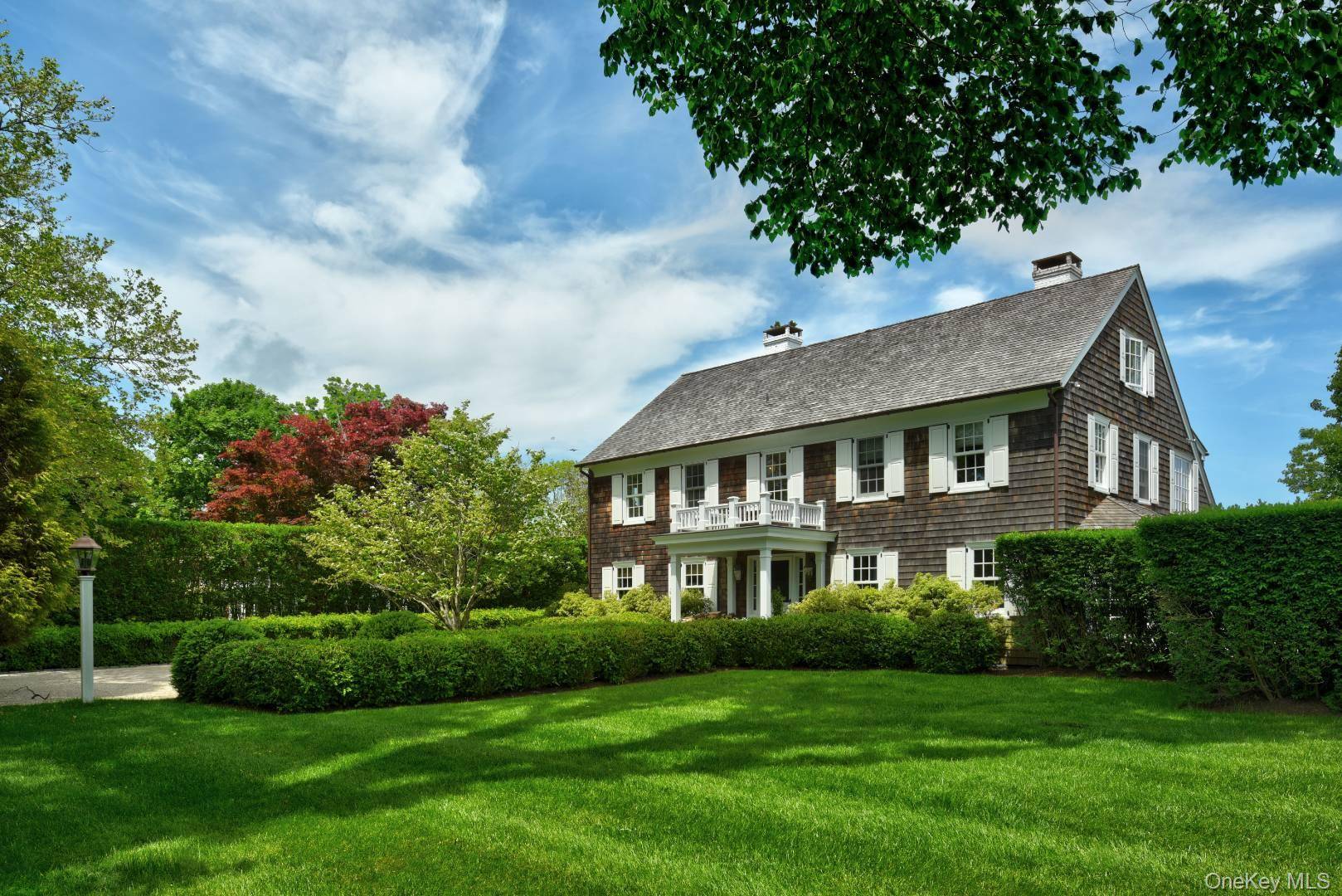10 Jones RD, East Hampton, NY 11937