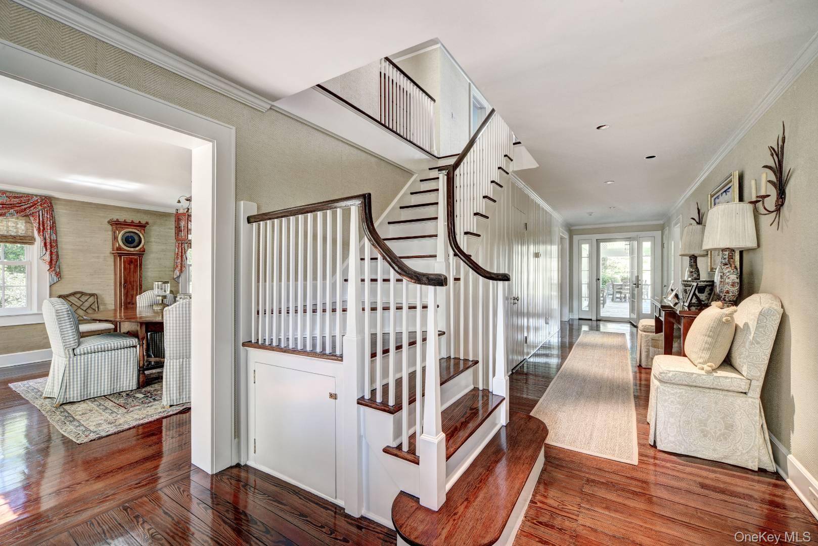 10 Jones RD, East Hampton, NY 11937