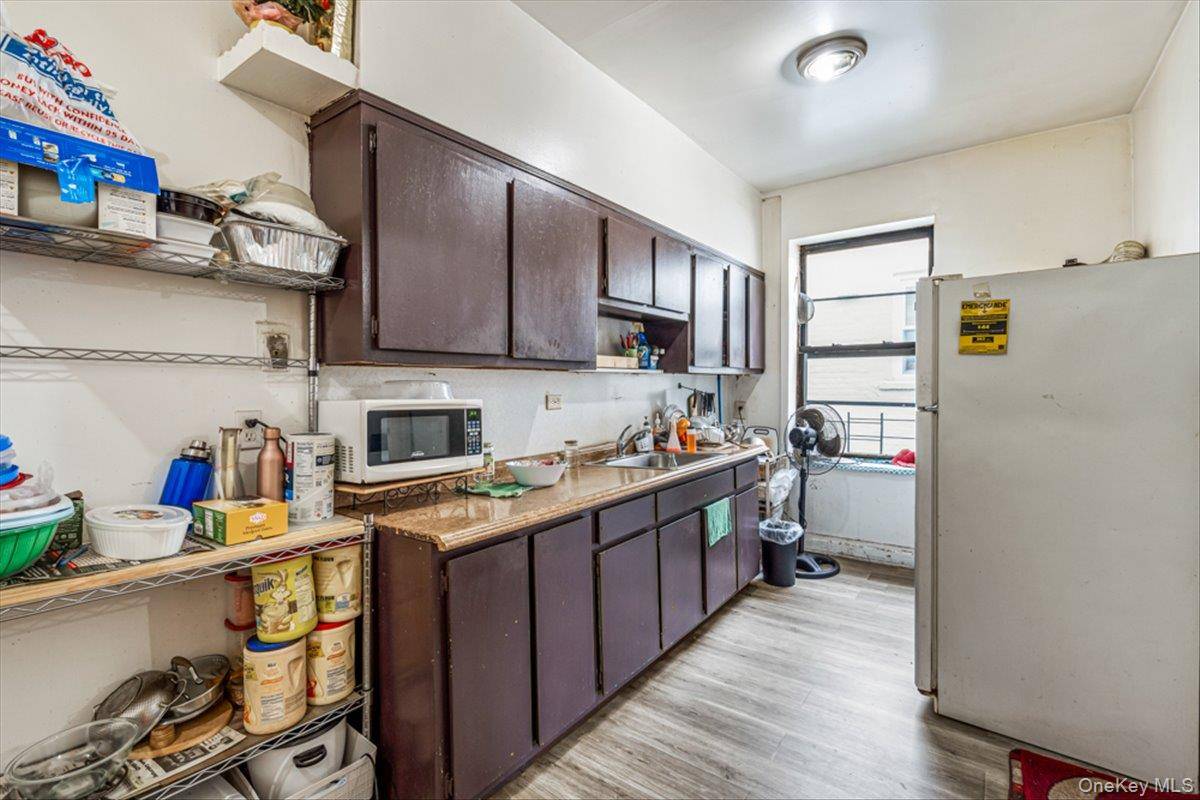 1715 Saint Peters AVE, Bronx, NY 10461