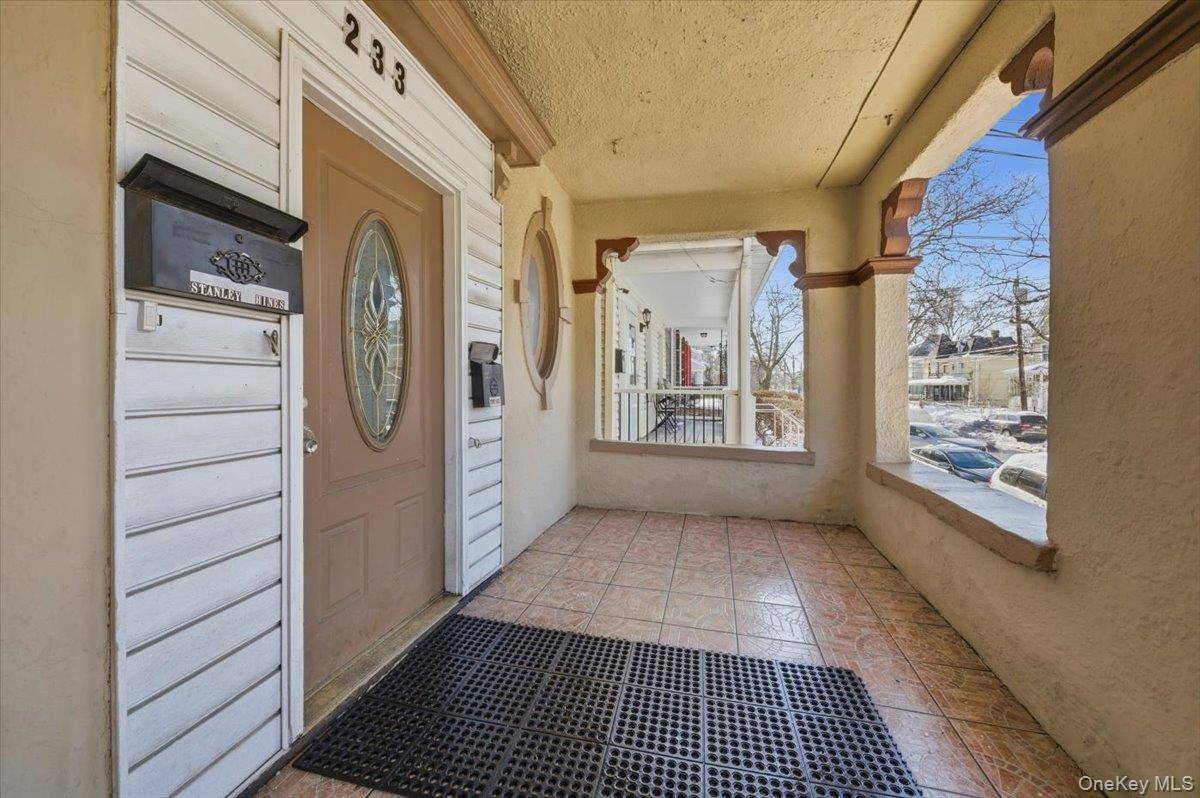 233 S 5th AVE, Mount Vernon, NY 10550