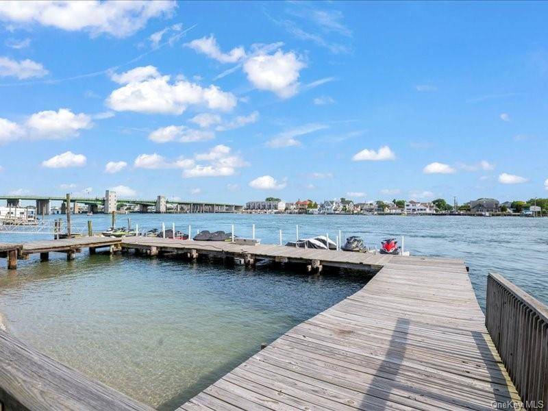 162 Beach 5th ST, Far Rockaway, NY 11691