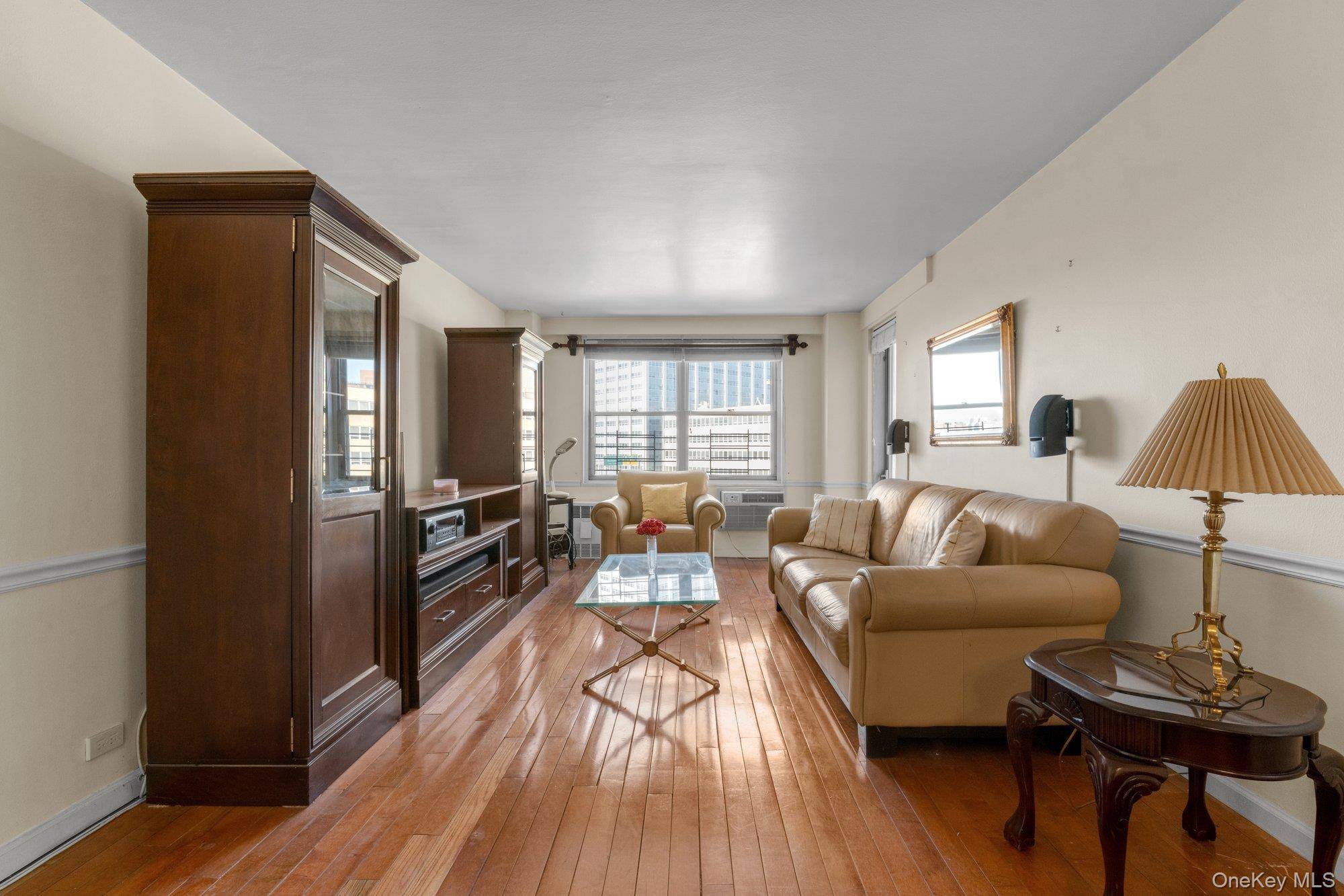 61-15 97th ST #5A, Rego Park, NY 11374