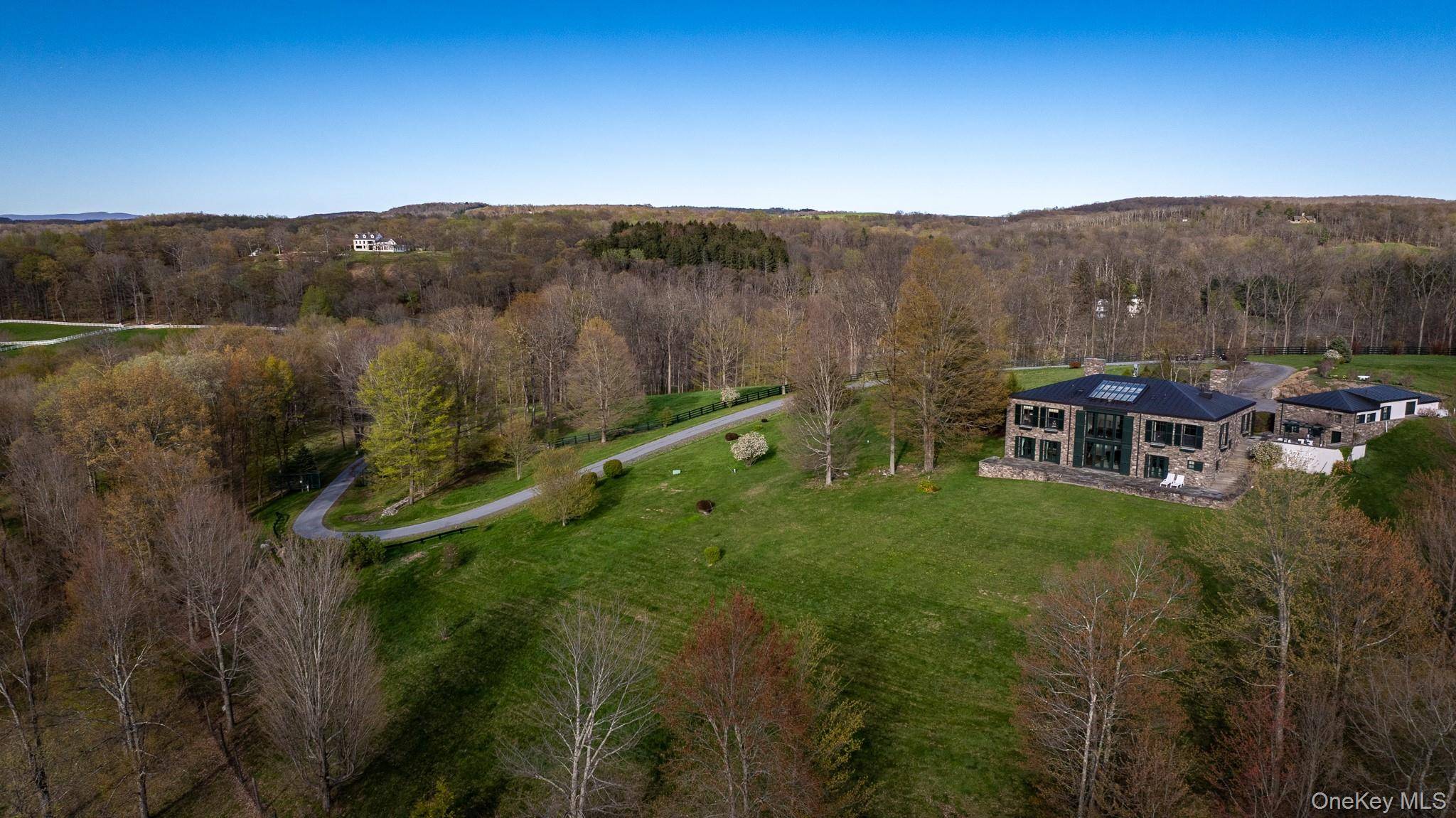 1135 Duell RD, Stanfordville, NY 12581