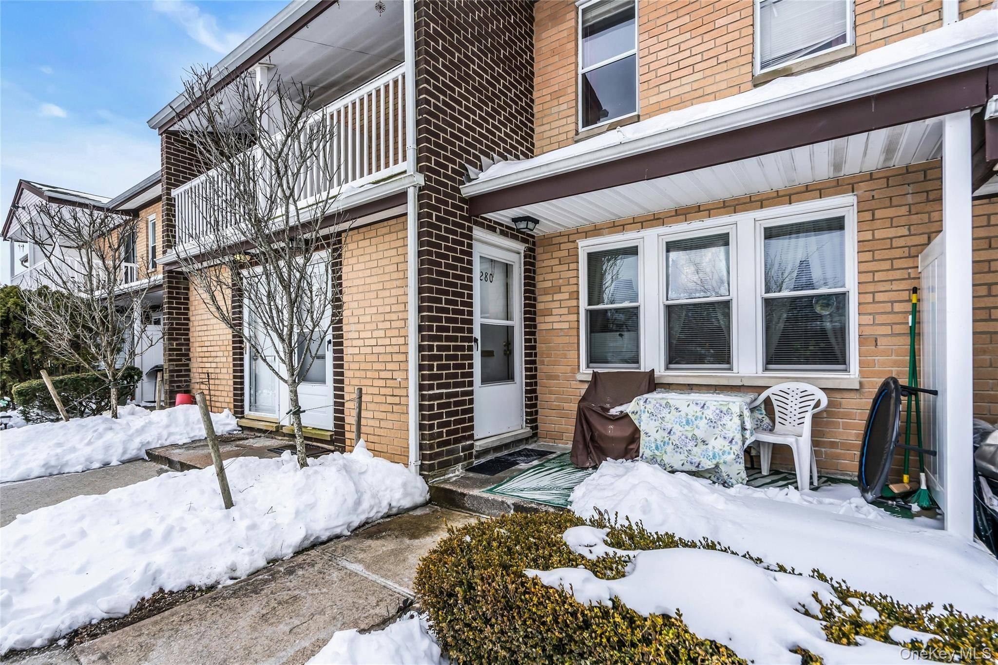 280 Artist Lake DR, Middle Island, NY 11953