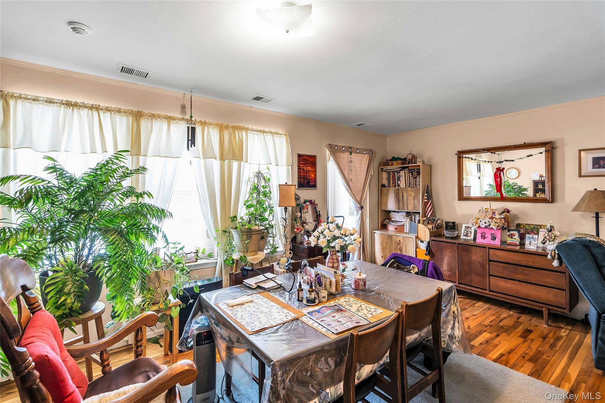 280 Artist Lake DR, Middle Island, NY 11953