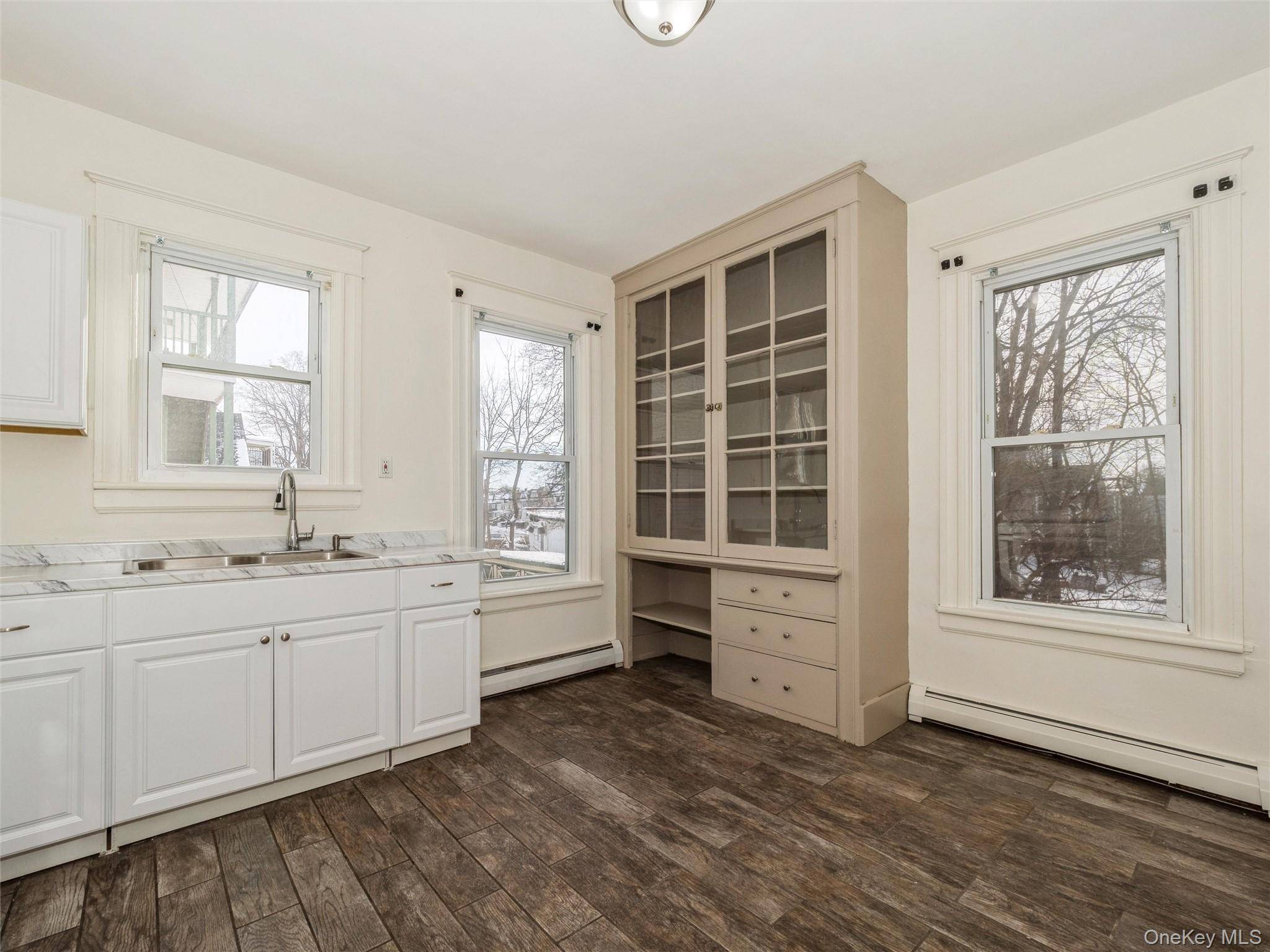 236 Mansion ST #2, Poughkeepsie, NY 12601