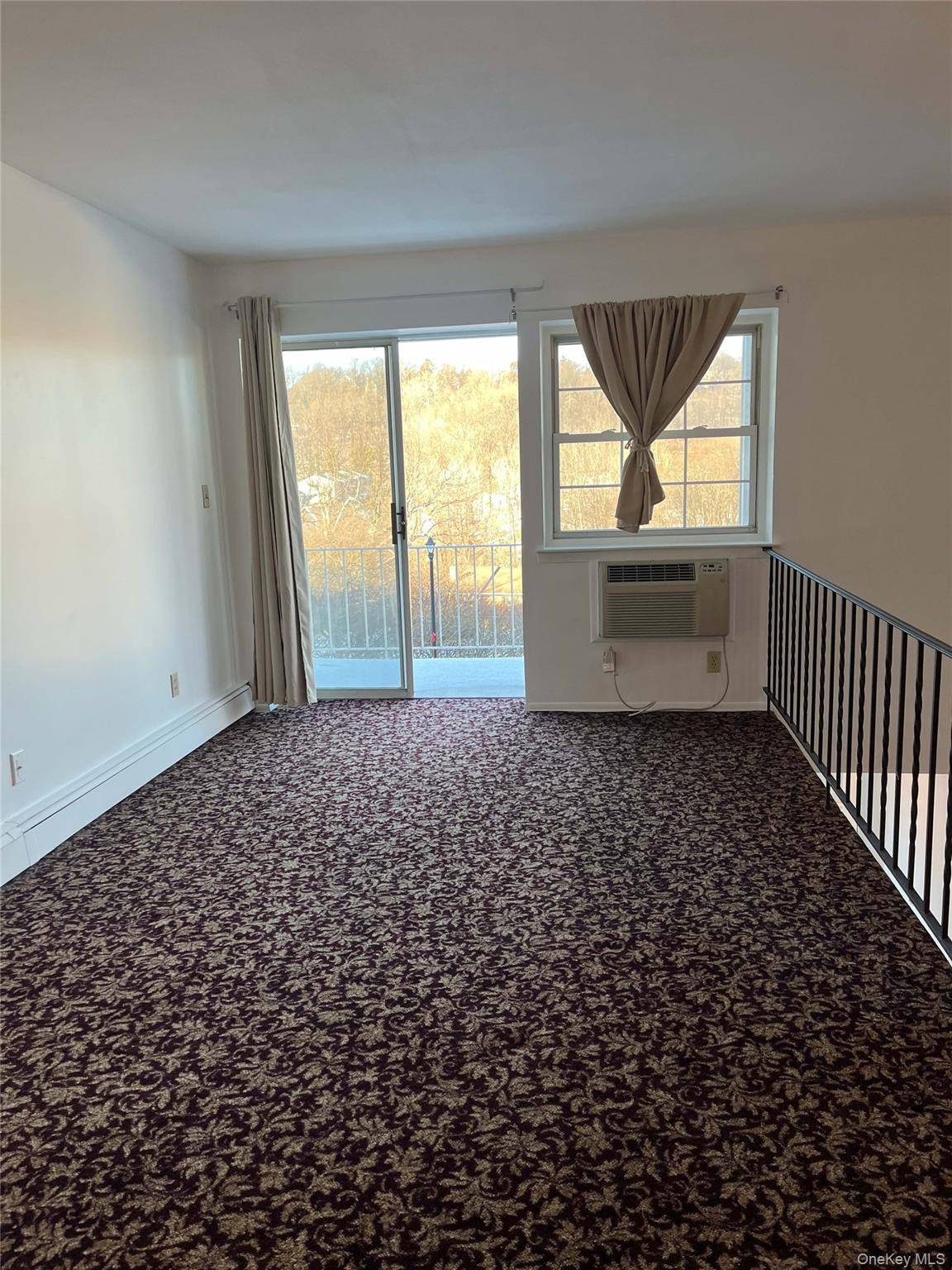 1840 Crompond RD #9B7, Peekskill, NY 10566