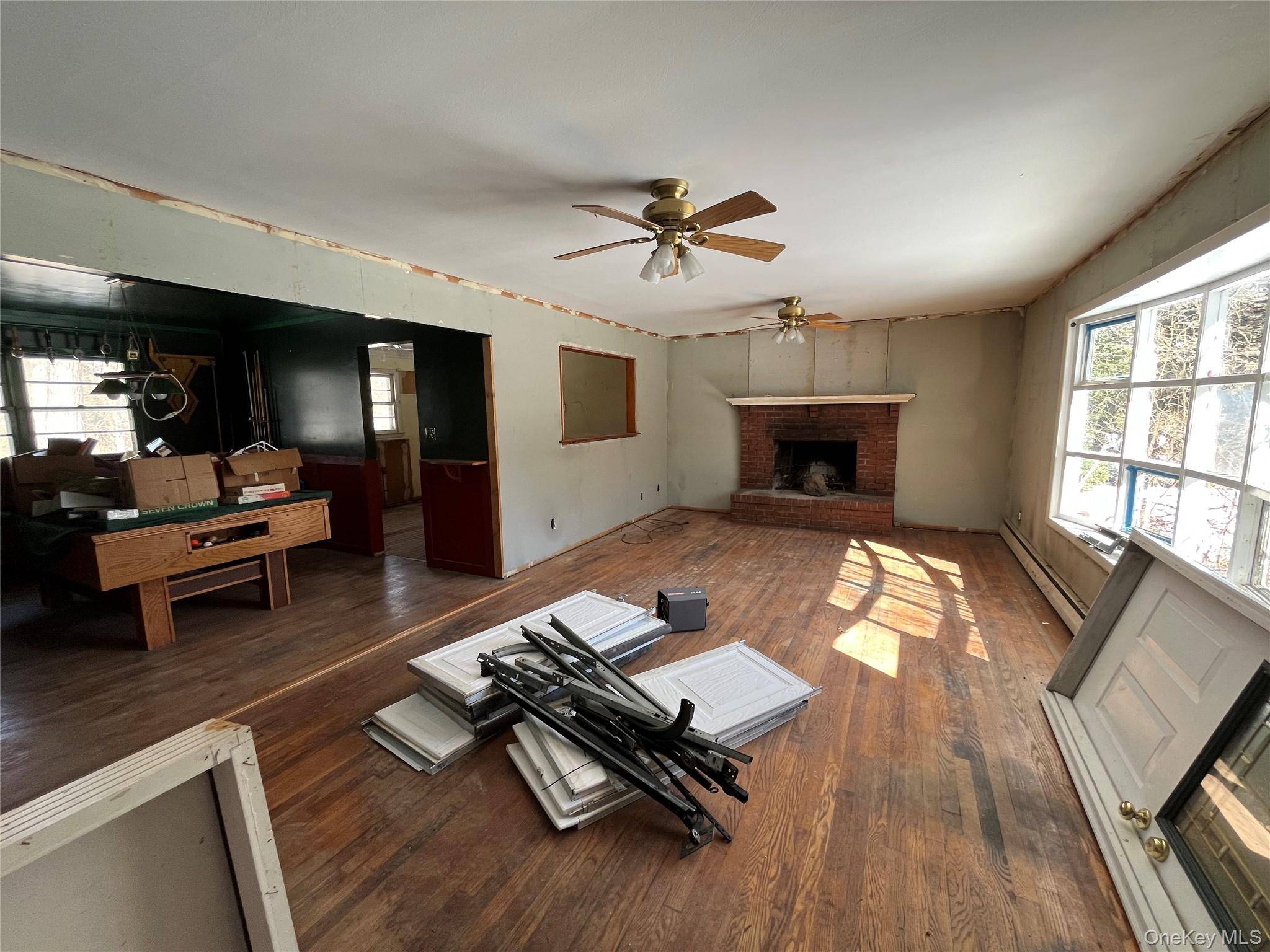 802 Tooker AVE, West Babylon, NY 11704