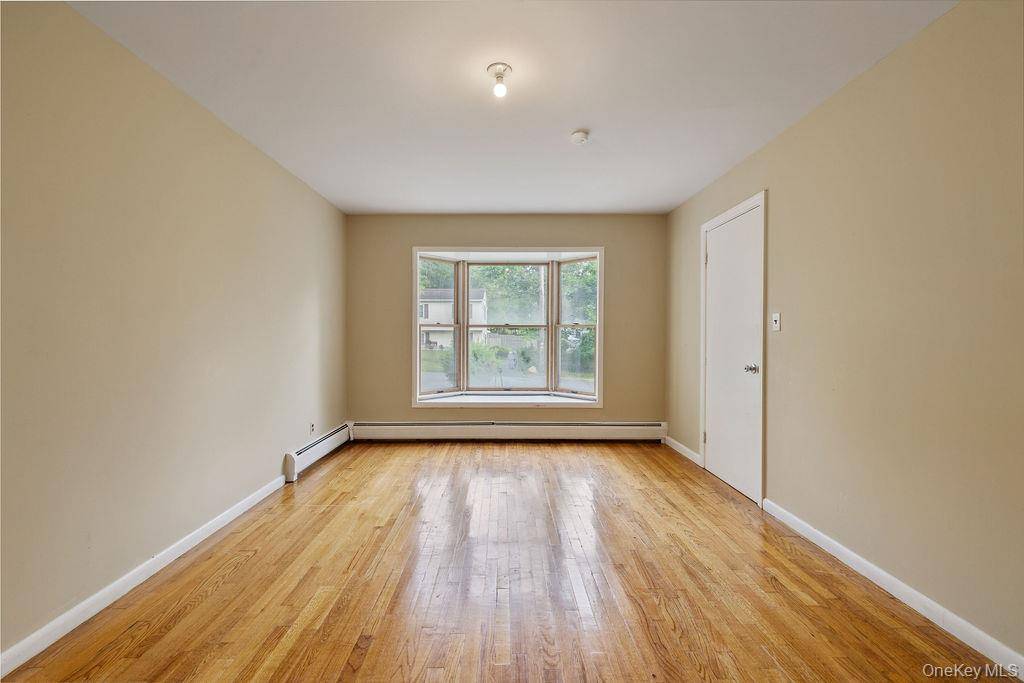 12 Gillis AVE, Nyack, NY 10960