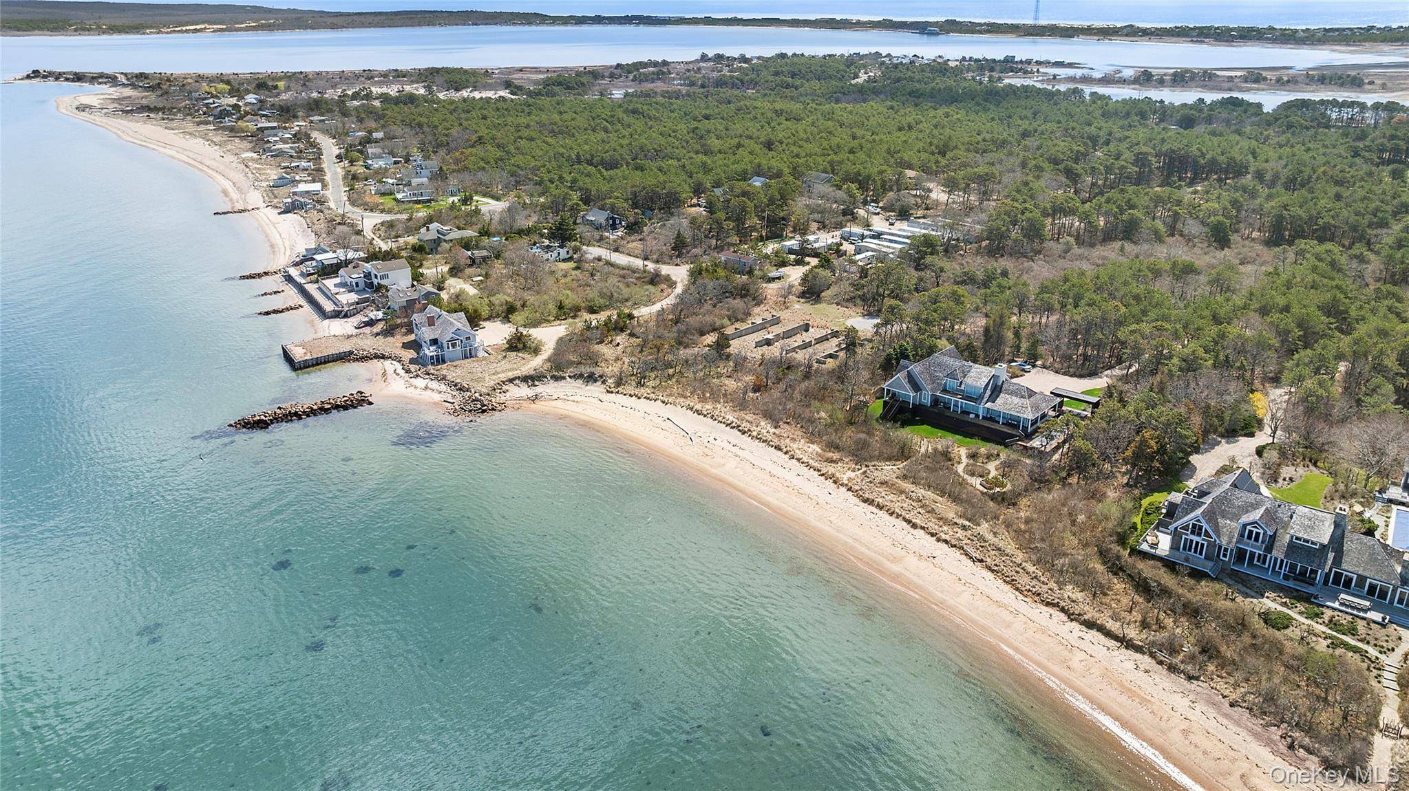 623 Lazy Point RD, Amagansett, NY 11930