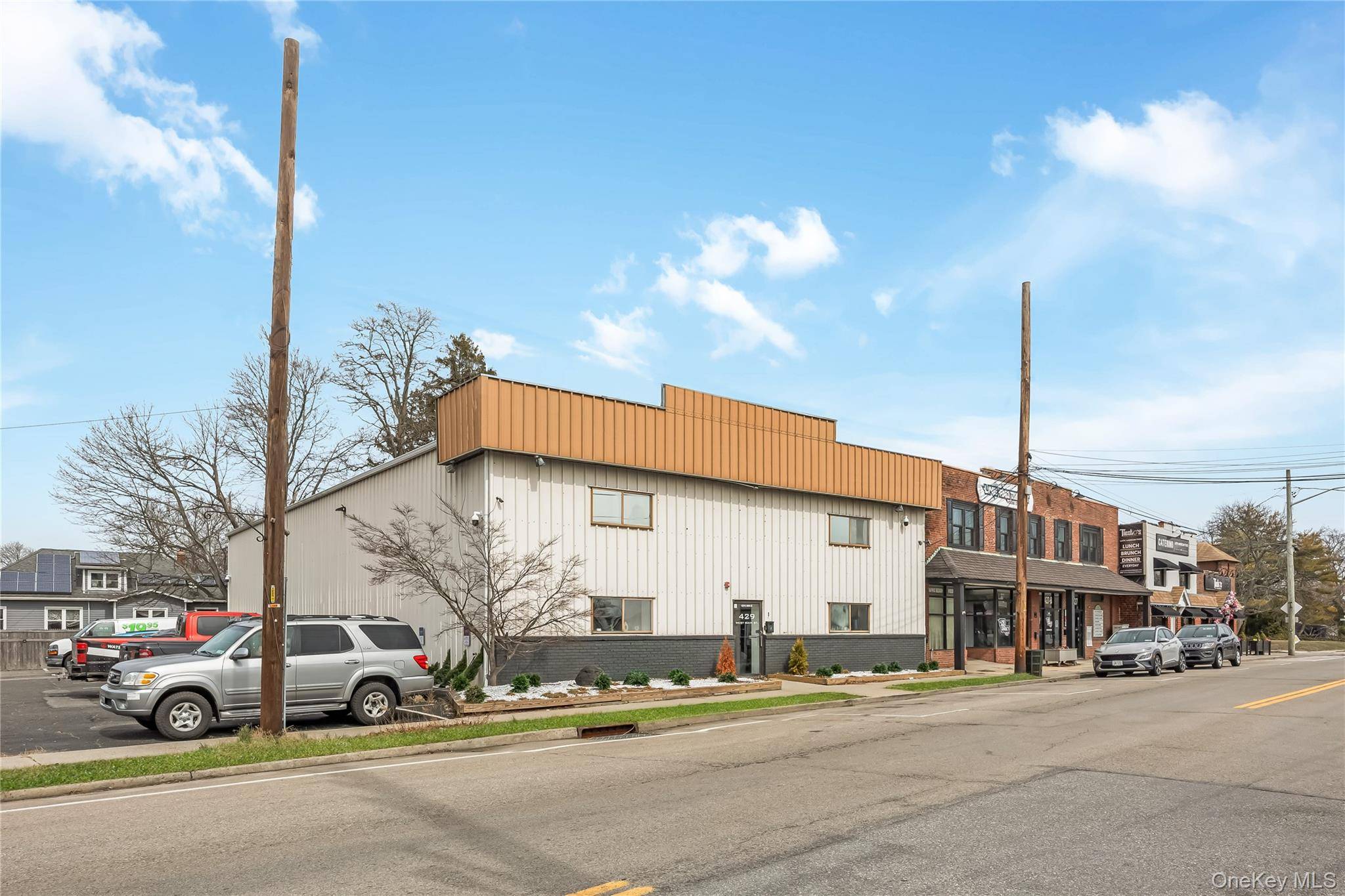 429 W Main ST, Patchogue, NY 11772