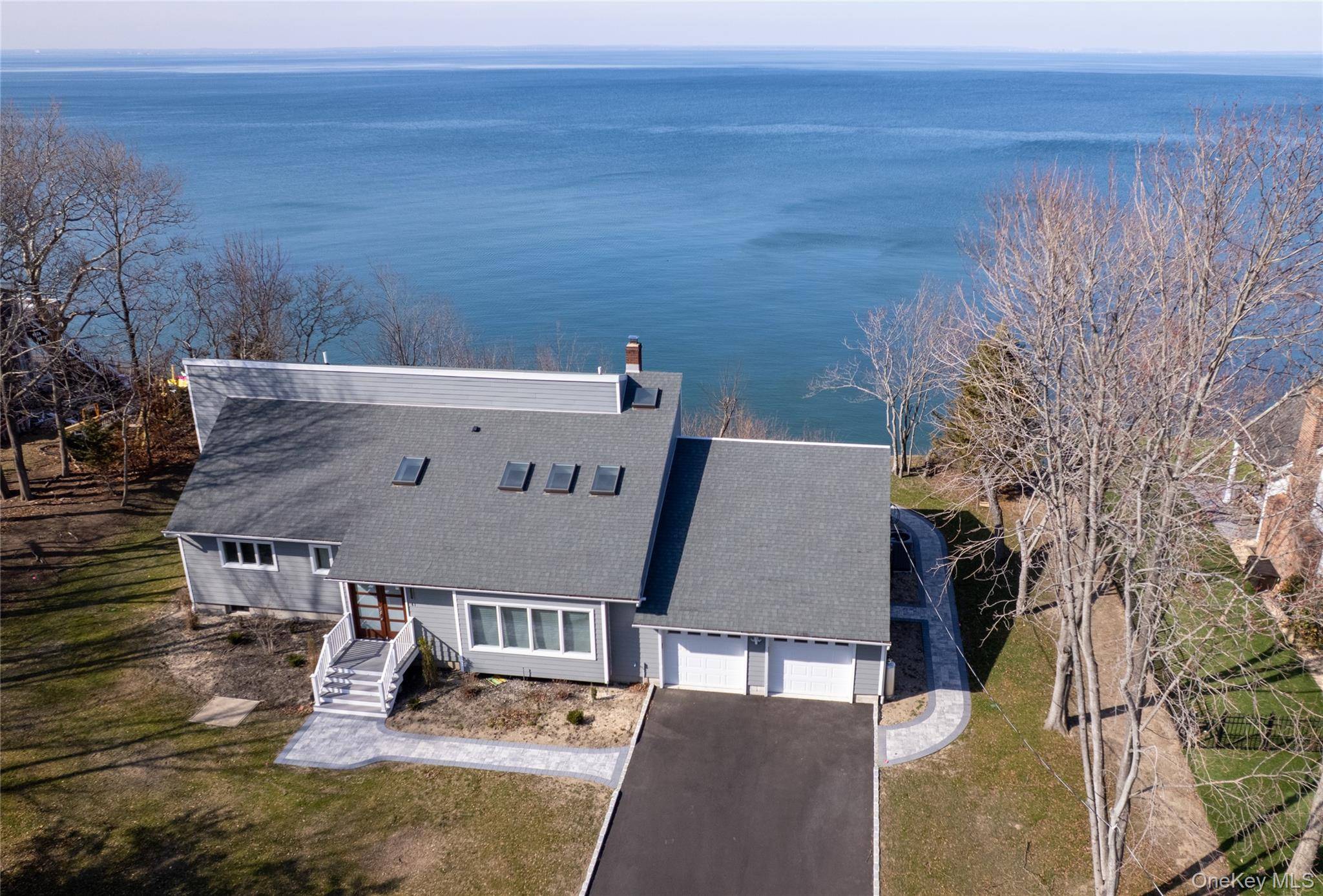 43 Waterview DR, Sound Beach, NY 11789