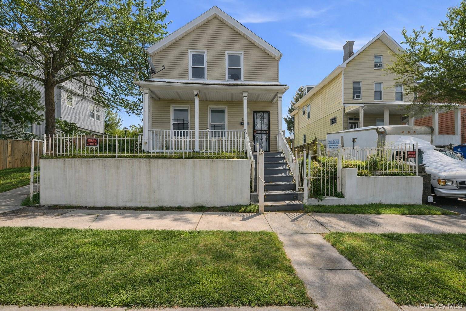 25 N Terrace AVE, Mount Vernon, NY 10550