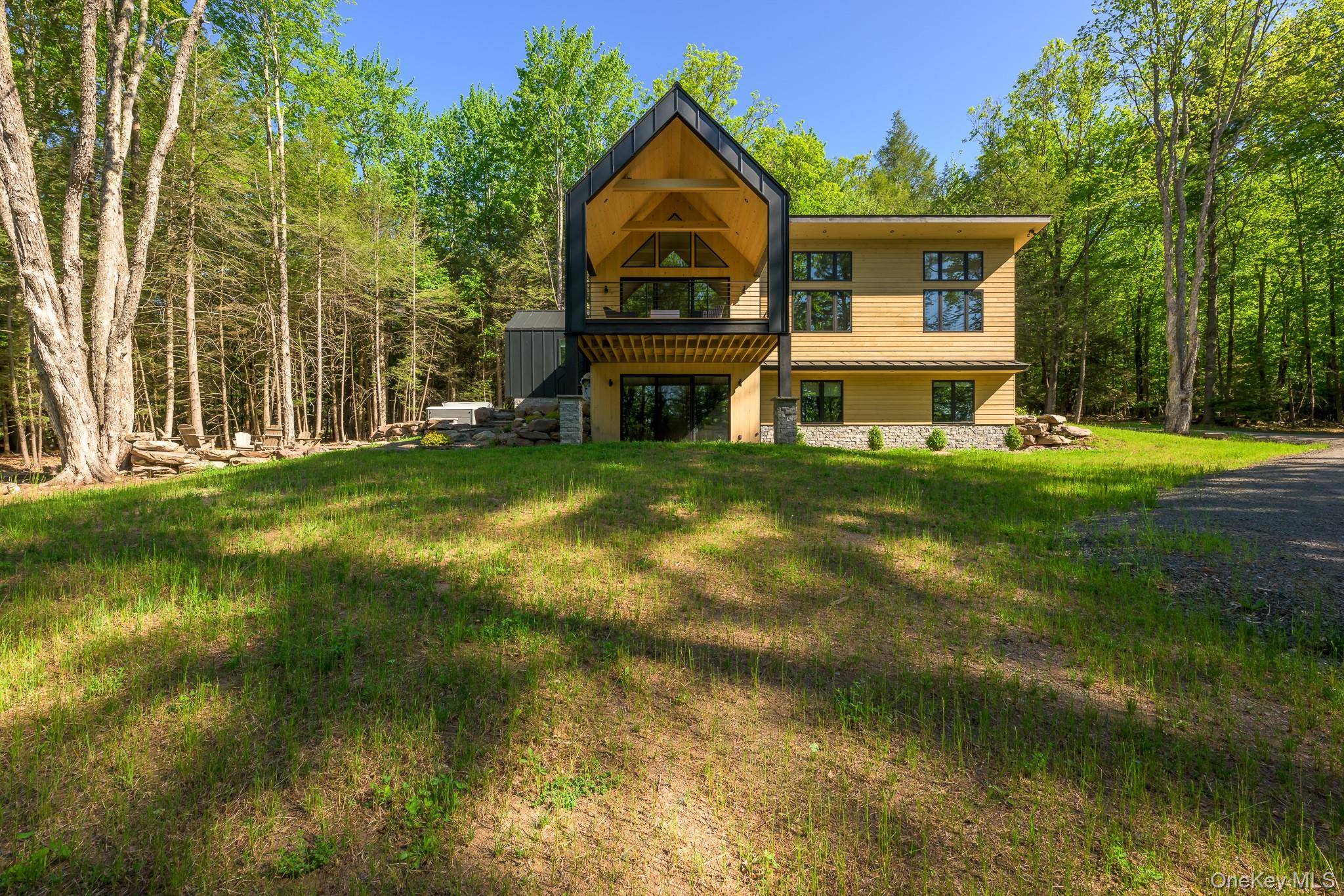 31 Windham Farms RD, Windham, NY 12496