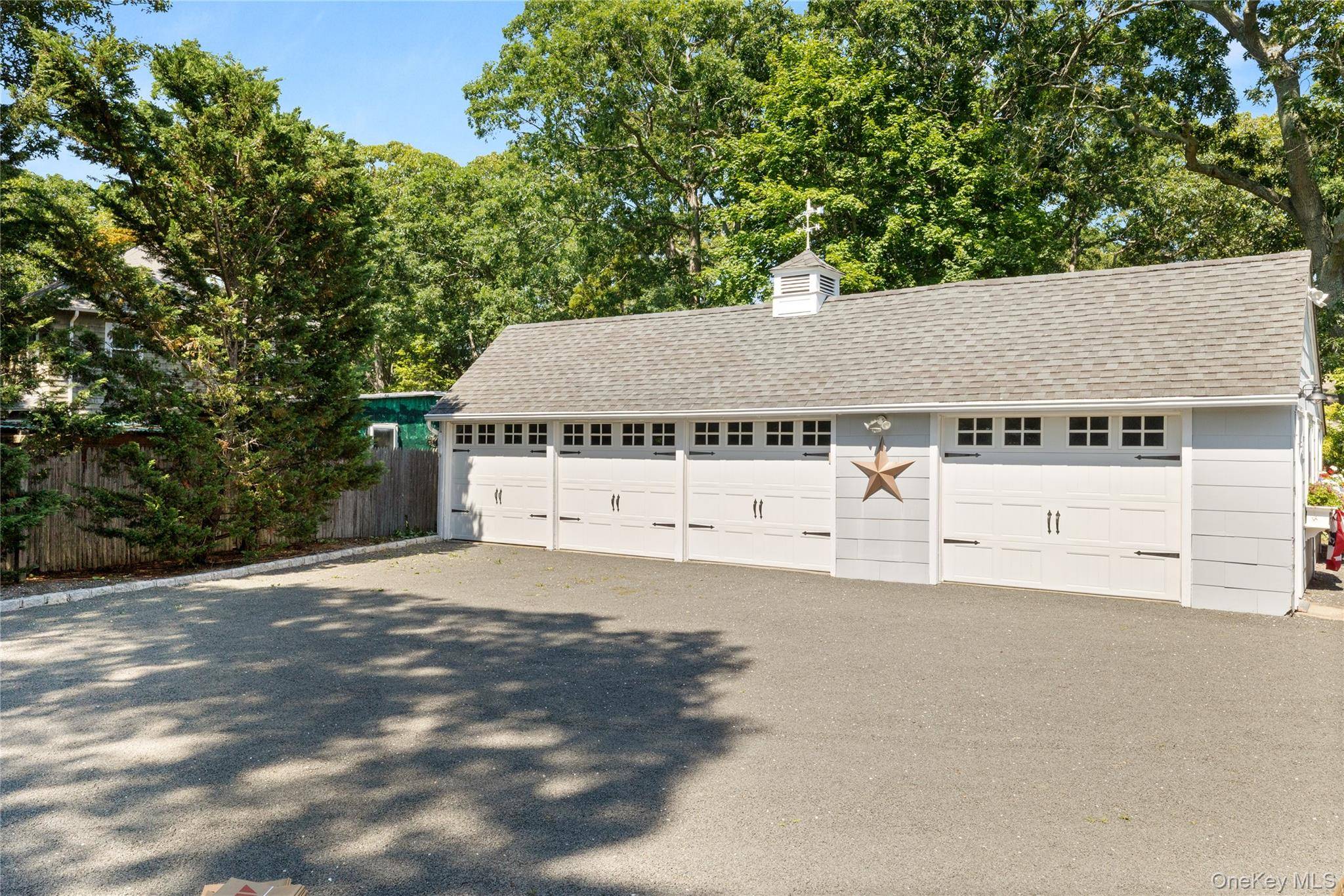 3475 Oaklawn AVE, Southold, NY 11971