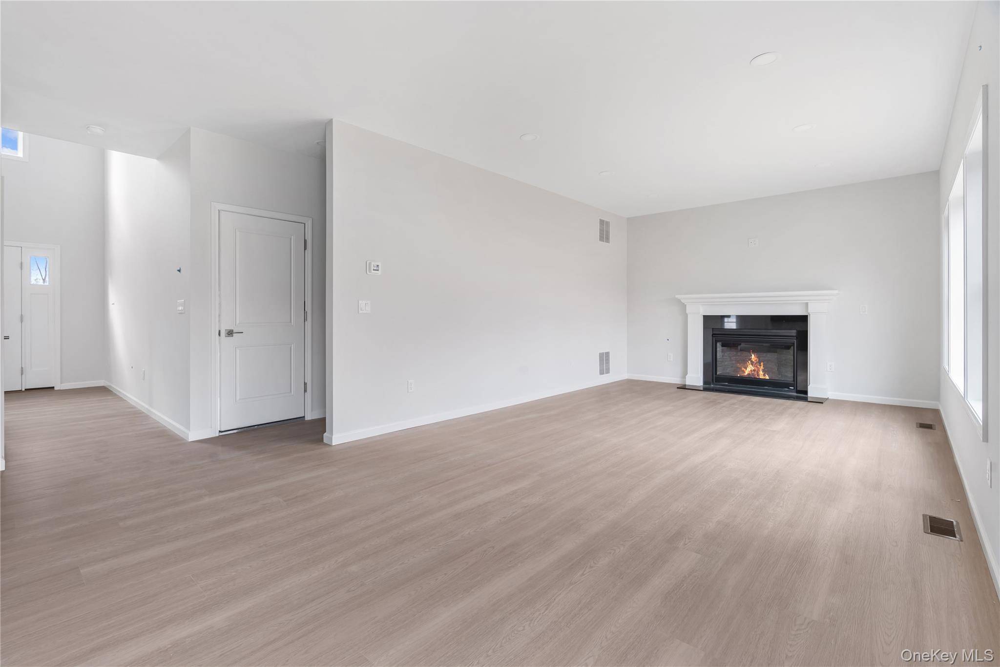 346 Old Hopewell RD, Wappingers Falls, NY 12590