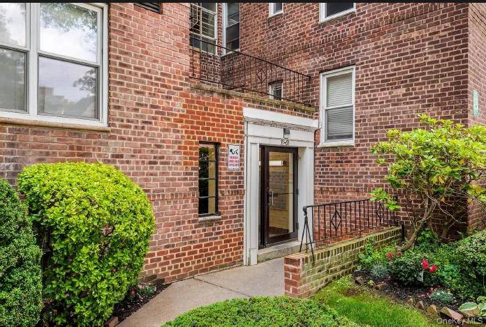 3965 51st Street #1C, Woodside, NY 11377