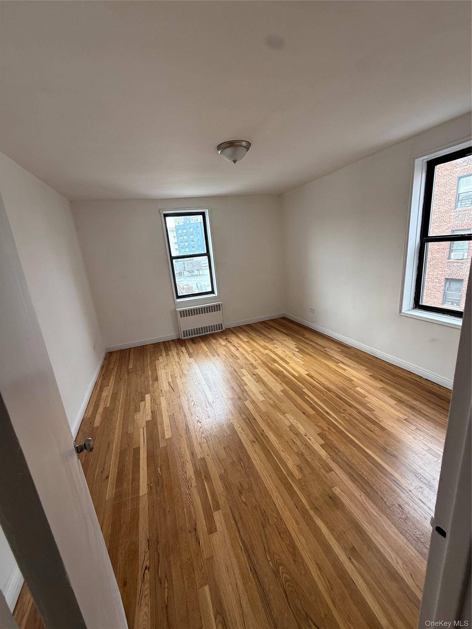 103-25 68th AVE #6G, Forest Hills, NY 11375