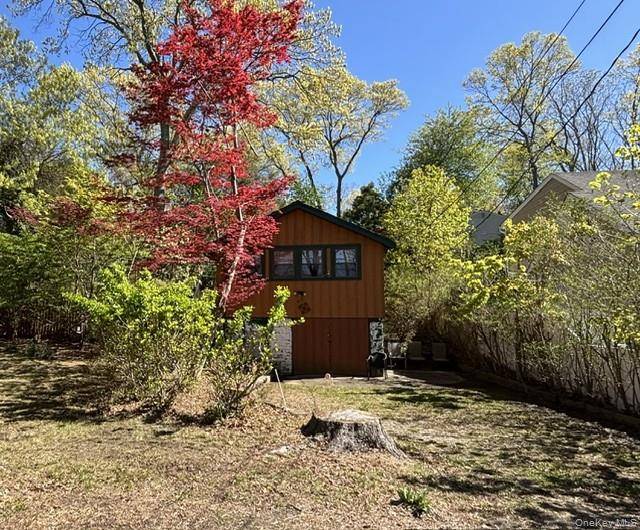 40 Hawthorne RD, Rocky Point, NY 11778