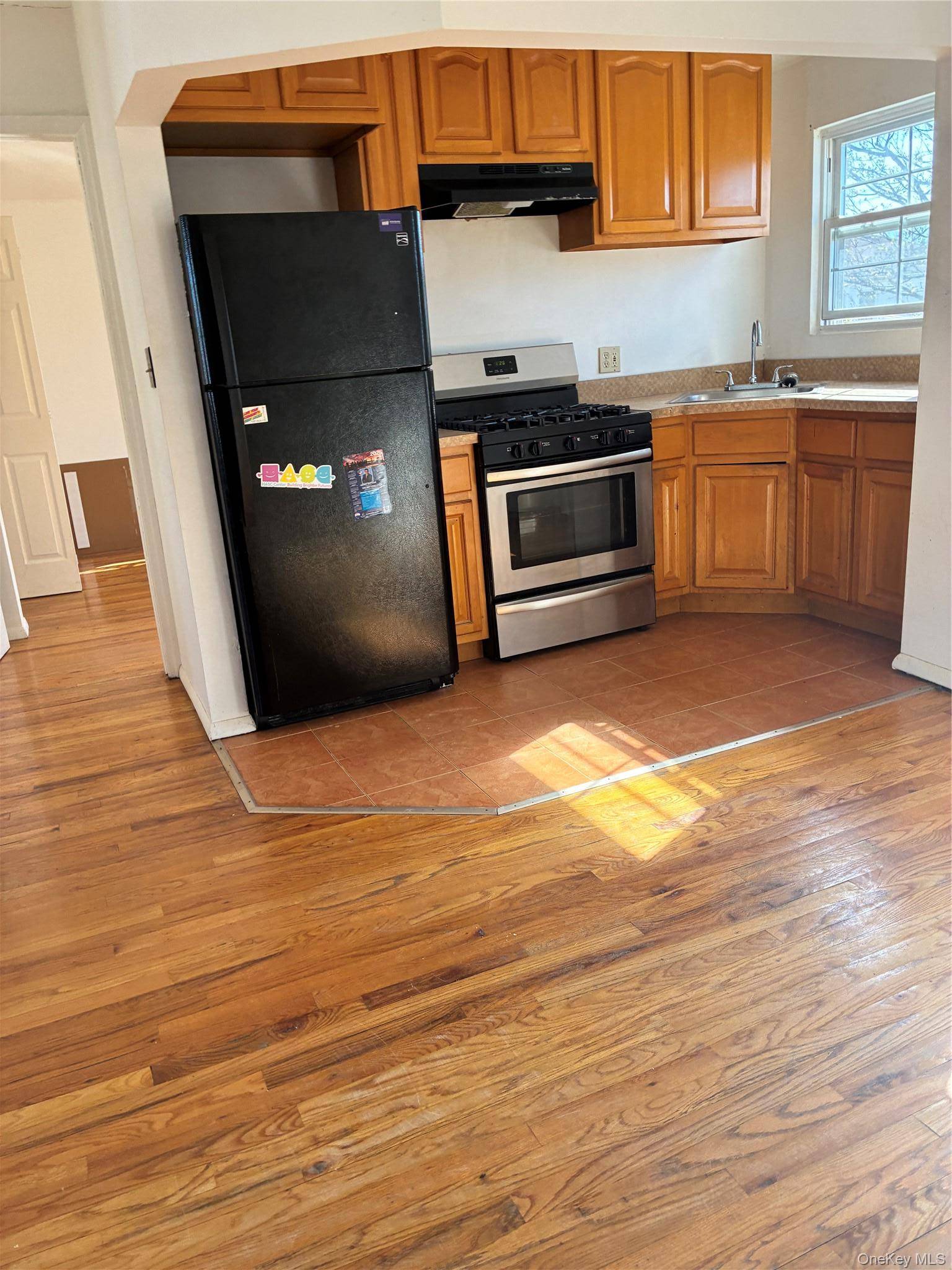 14768 259th ST, Rosedale, NY 11422