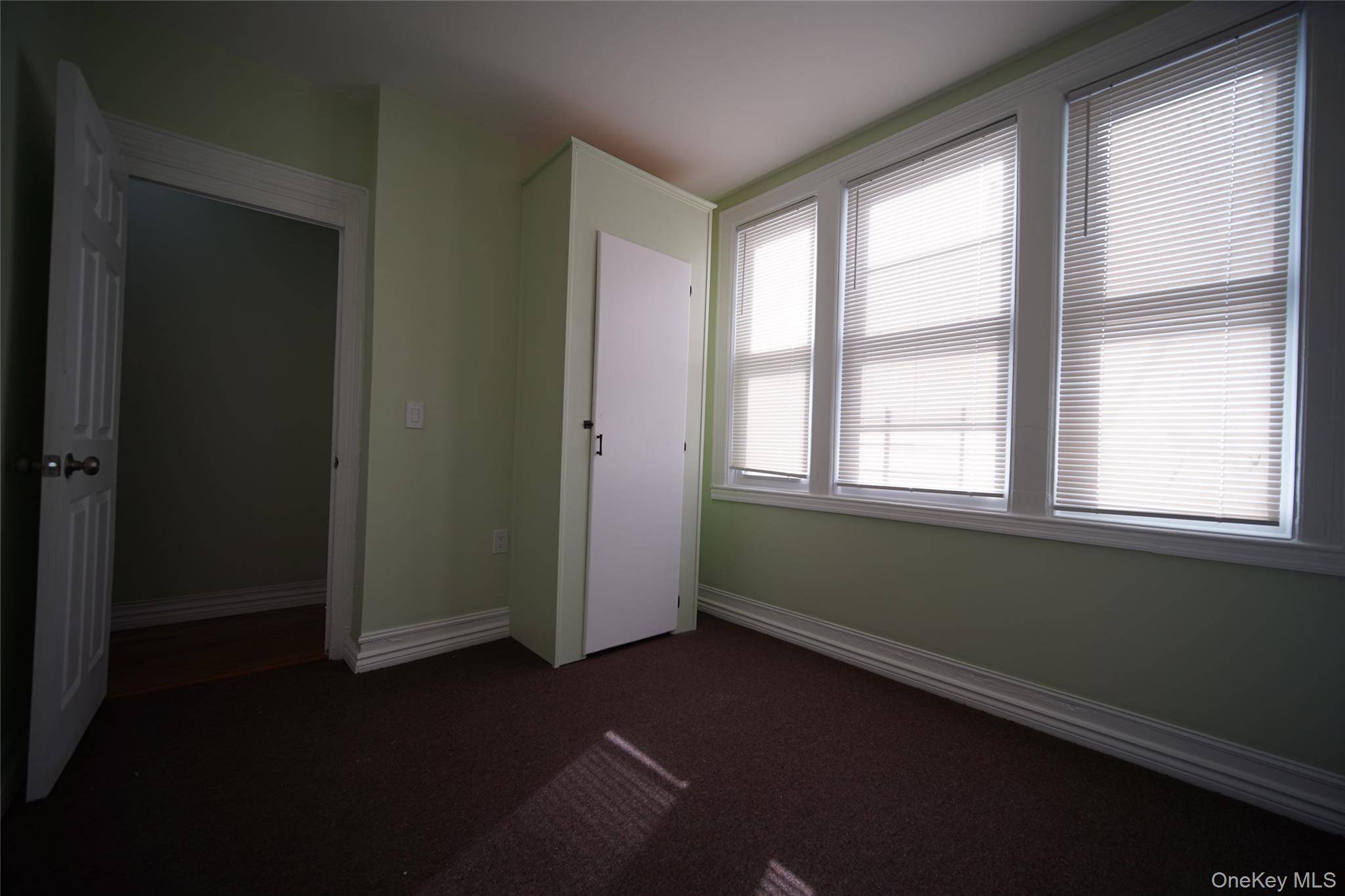 723 E 227th ST, Bronx, NY 10466