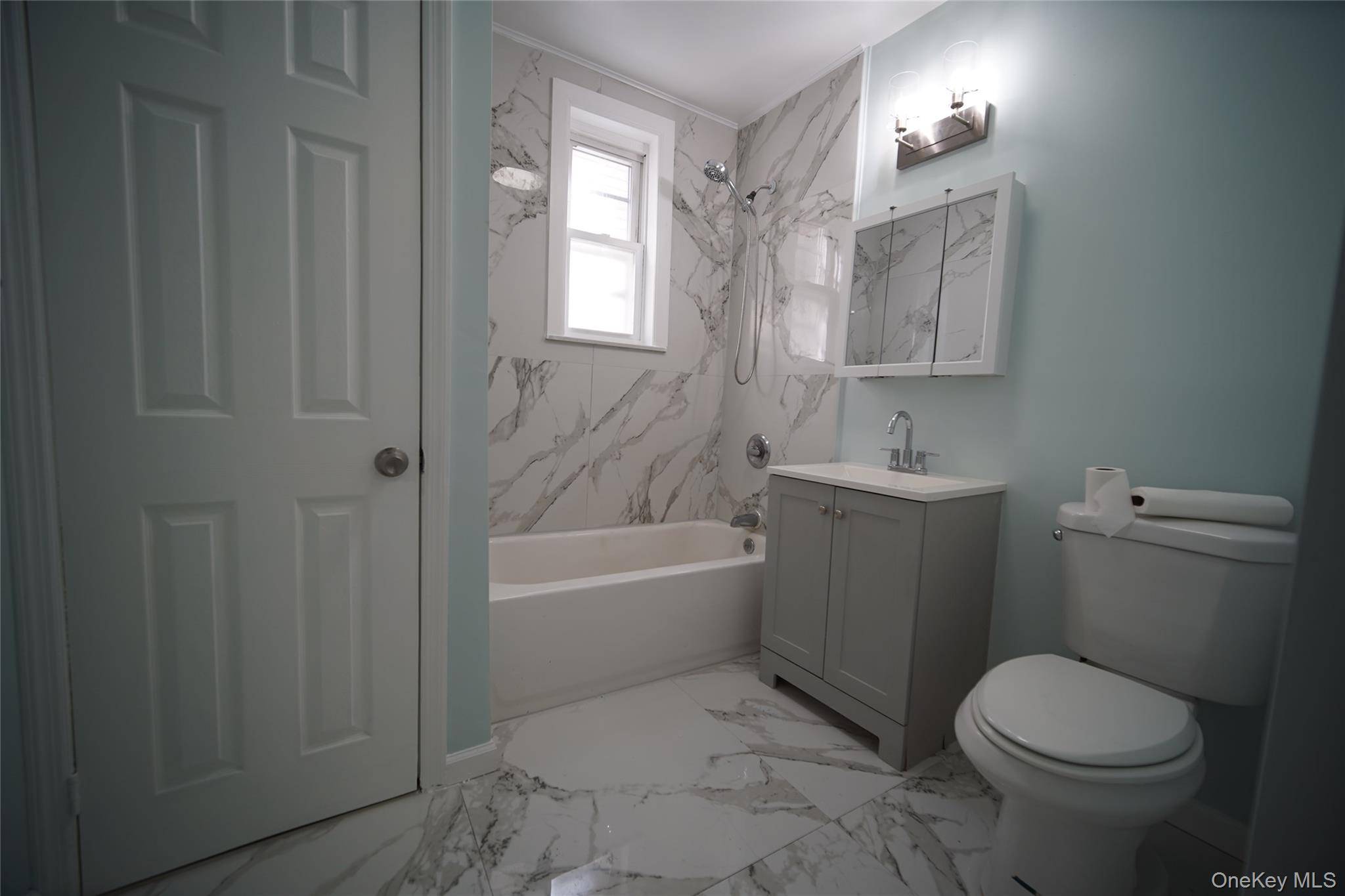 723 E 227th ST, Bronx, NY 10466