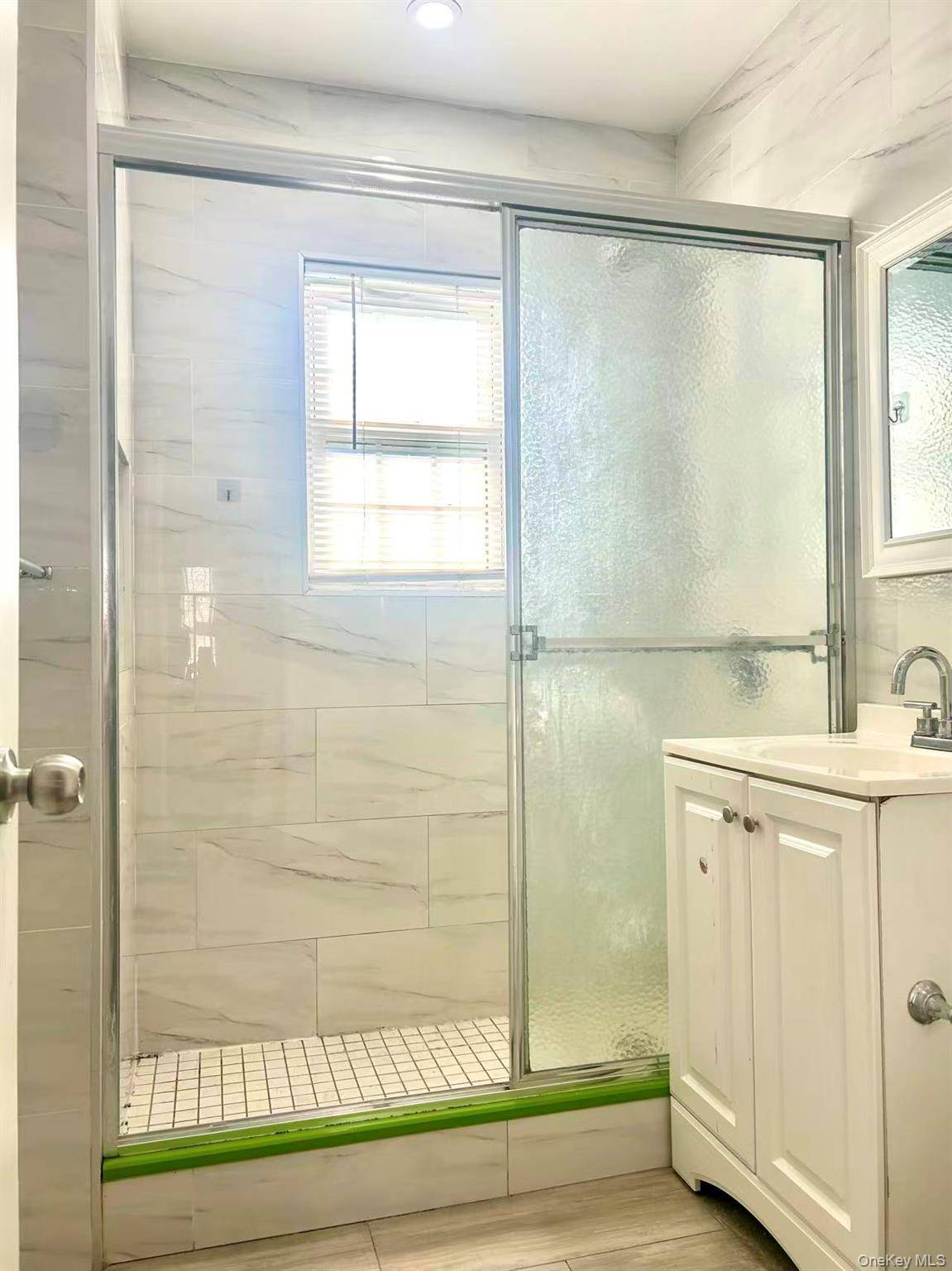 151-08 33RD RD, Flushing, NY 11354