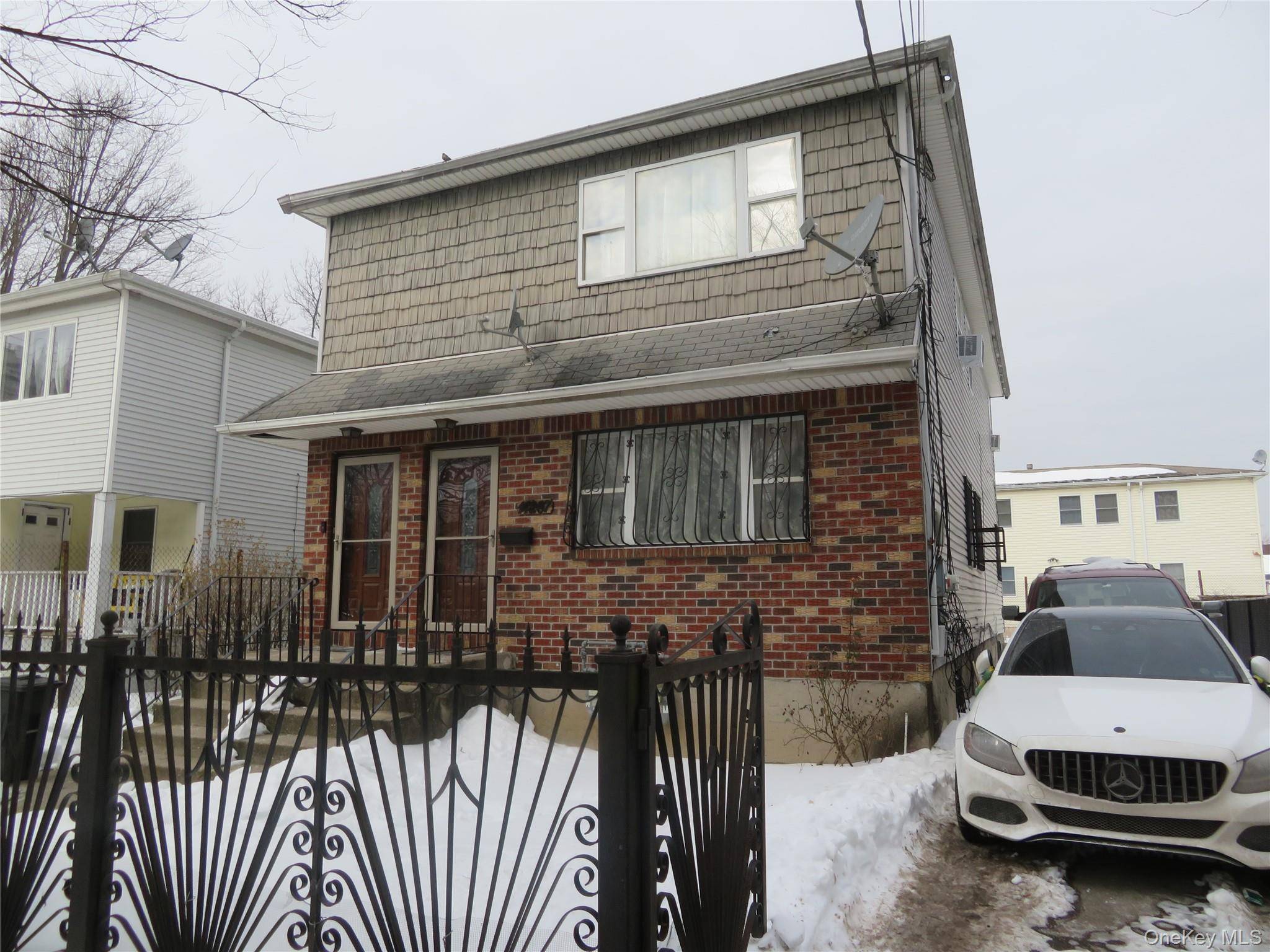 14207 135th AVE, Jamaica, NY 11436