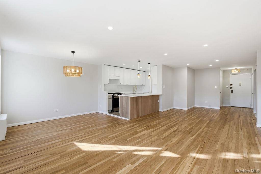 86-11 151st AVE #4H, Howard Beach, NY 11414