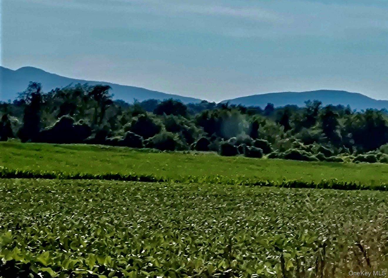 0 US 9, Hudson, NY 12534