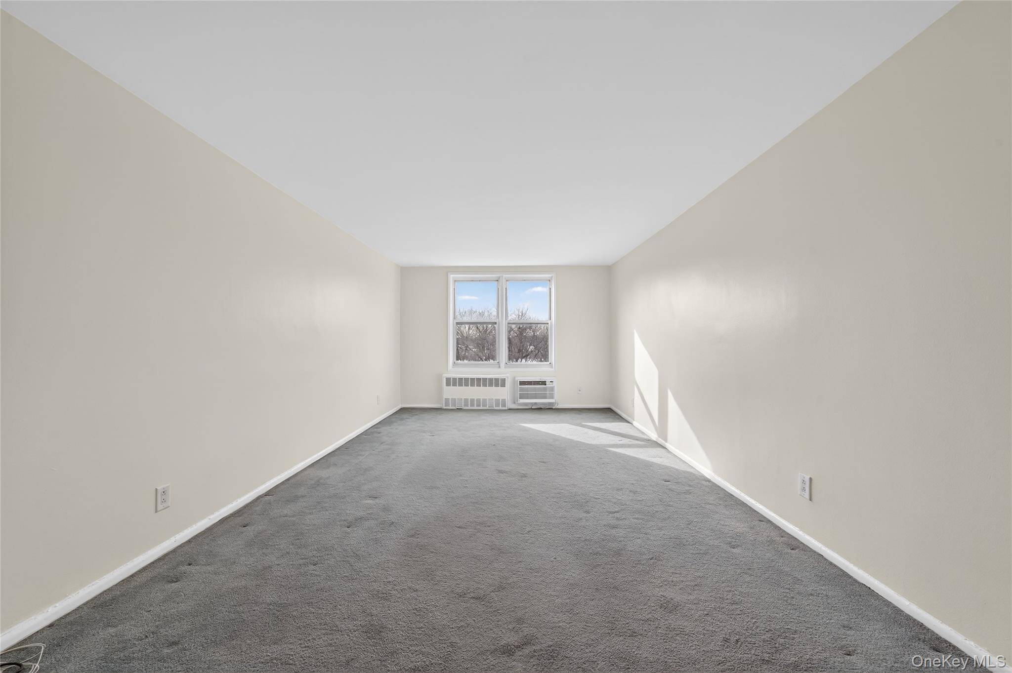 66-10 Thornton PL #4C, Rego Park, NY 11374