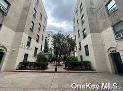 21-05 33 ST #5F, Astoria, NY 11101