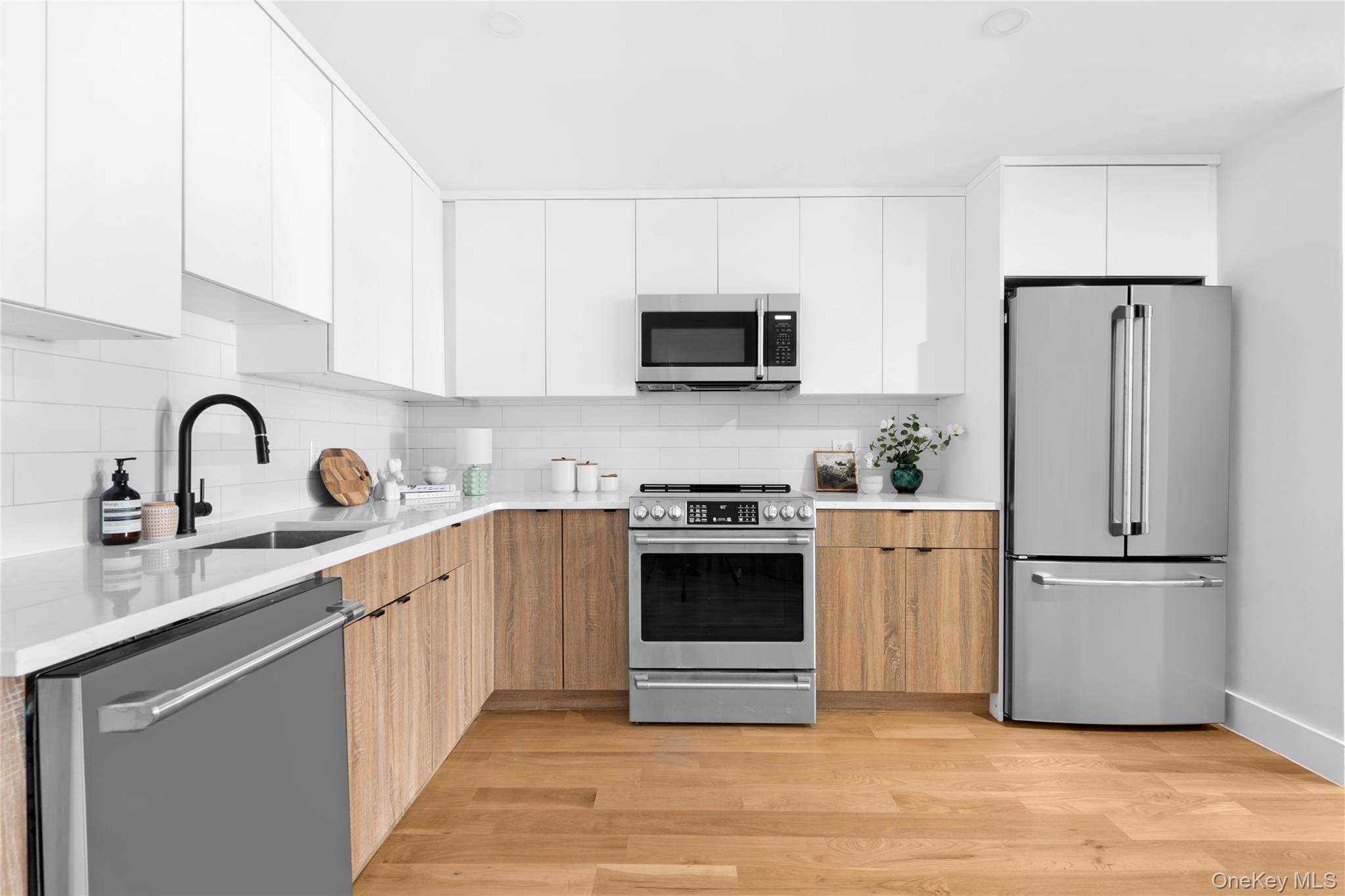256 Putnam AVE #1, Brooklyn, NY 11216