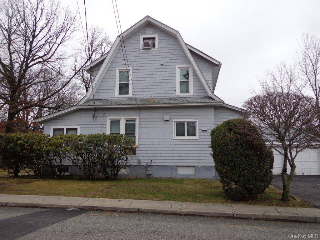 208 Saddle River RD, Monsey, NY 10952