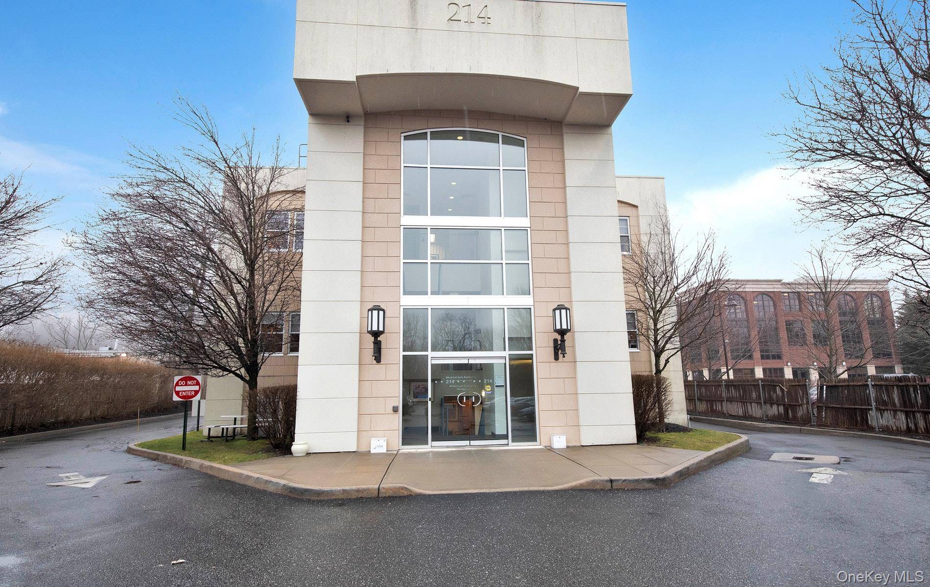 214 Wall ST #1, Huntington, NY 11743
