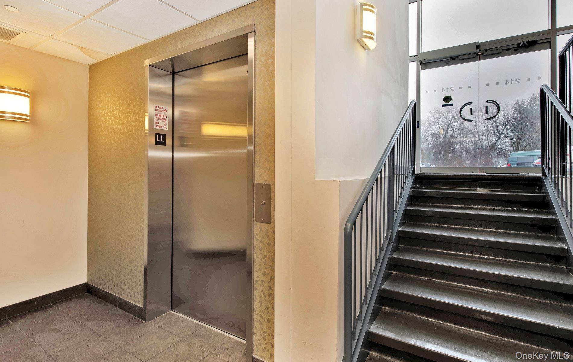 214 Wall ST #1, Huntington, NY 11743