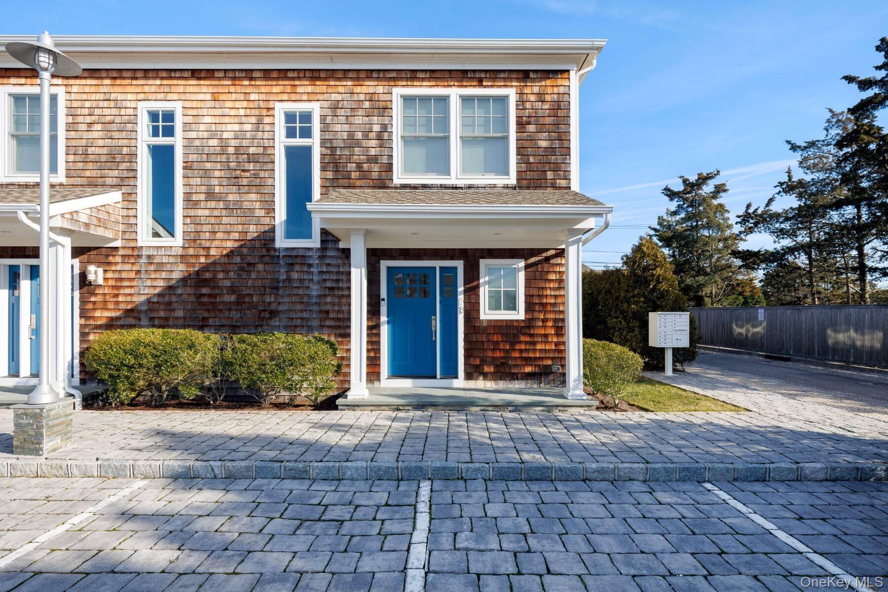 68 Foster AVE #13, Hampton Bays, NY 11946