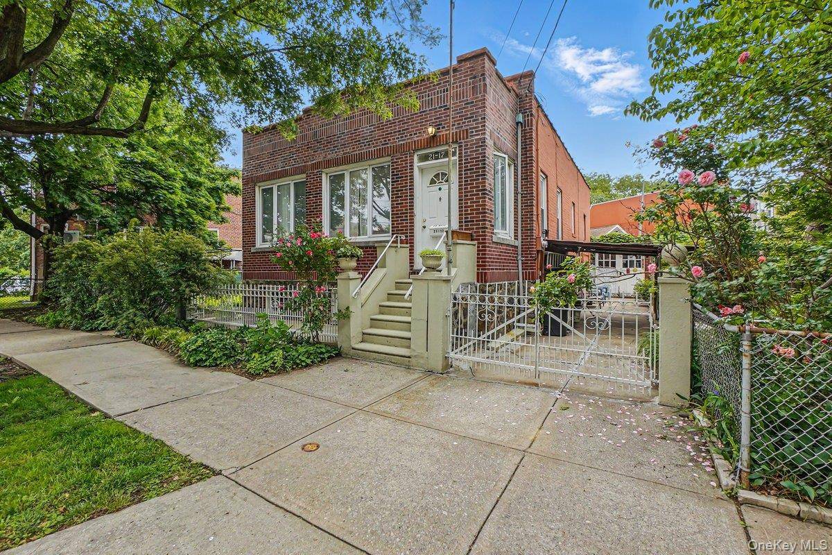 2117 Hazen ST, East Elmhurst, NY 11370