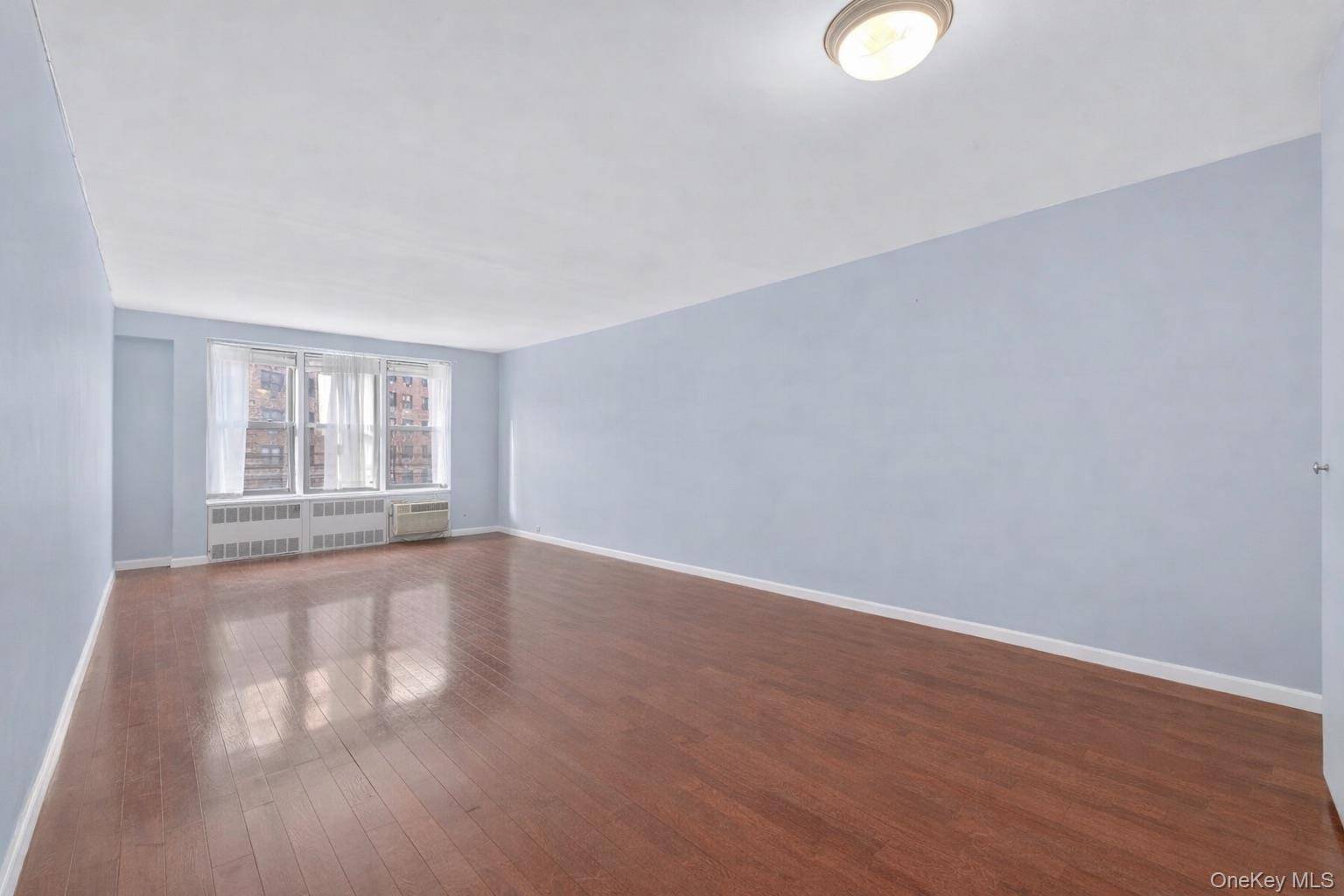 58-03 Calloway ST #4JJ, Corona, NY 11368