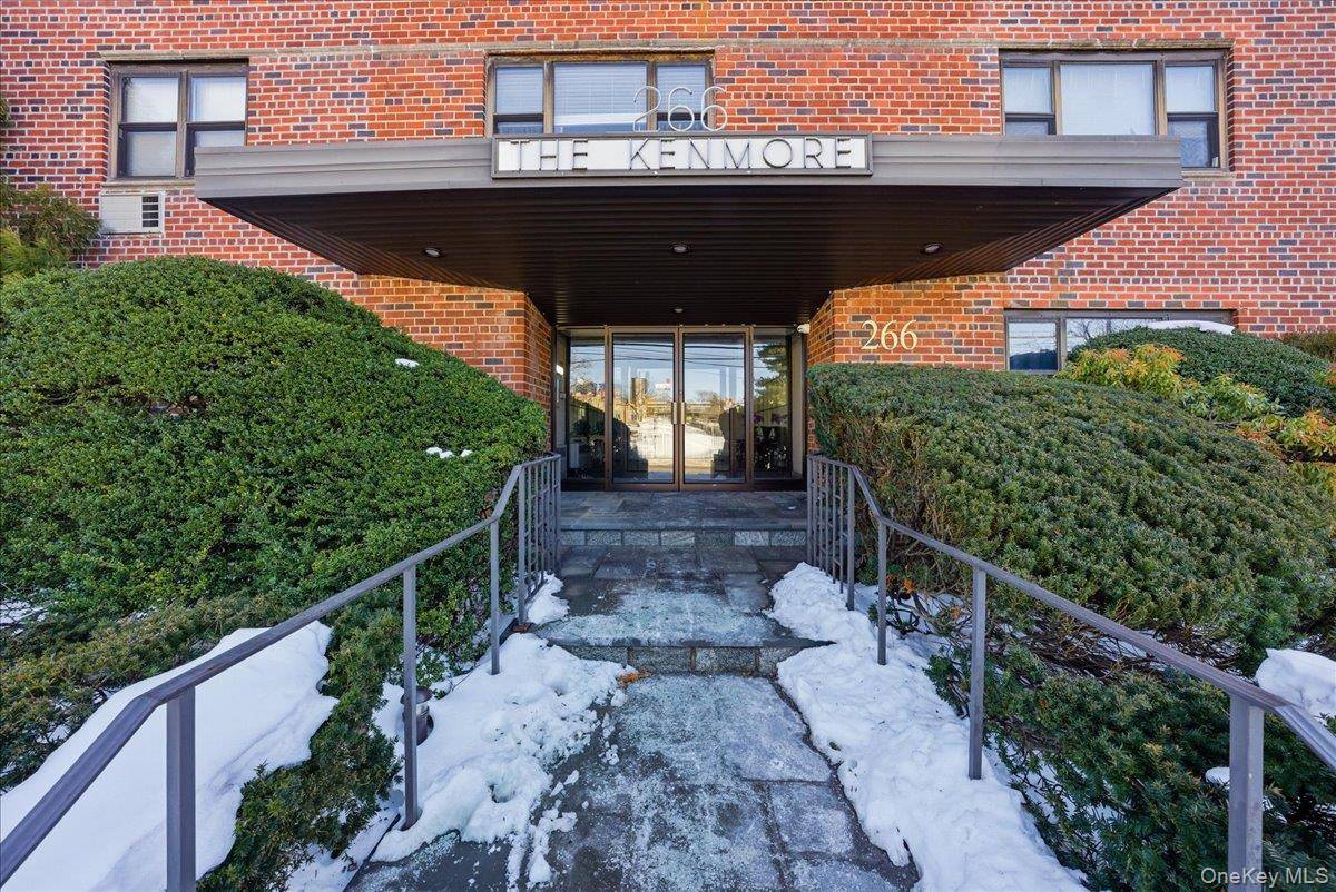 266 Pelham RD #4E, New Rochelle, NY 10805