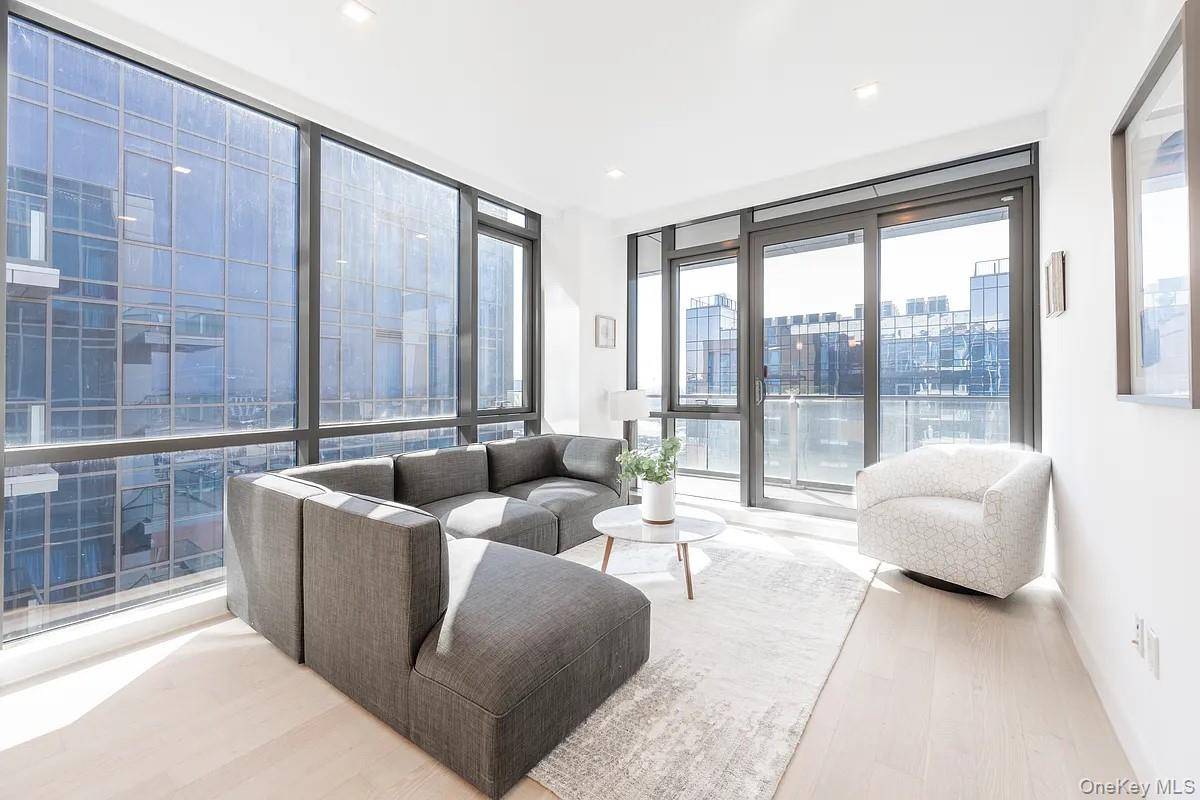 33-66 Farrington ST #15I, Flushing, NY 11354