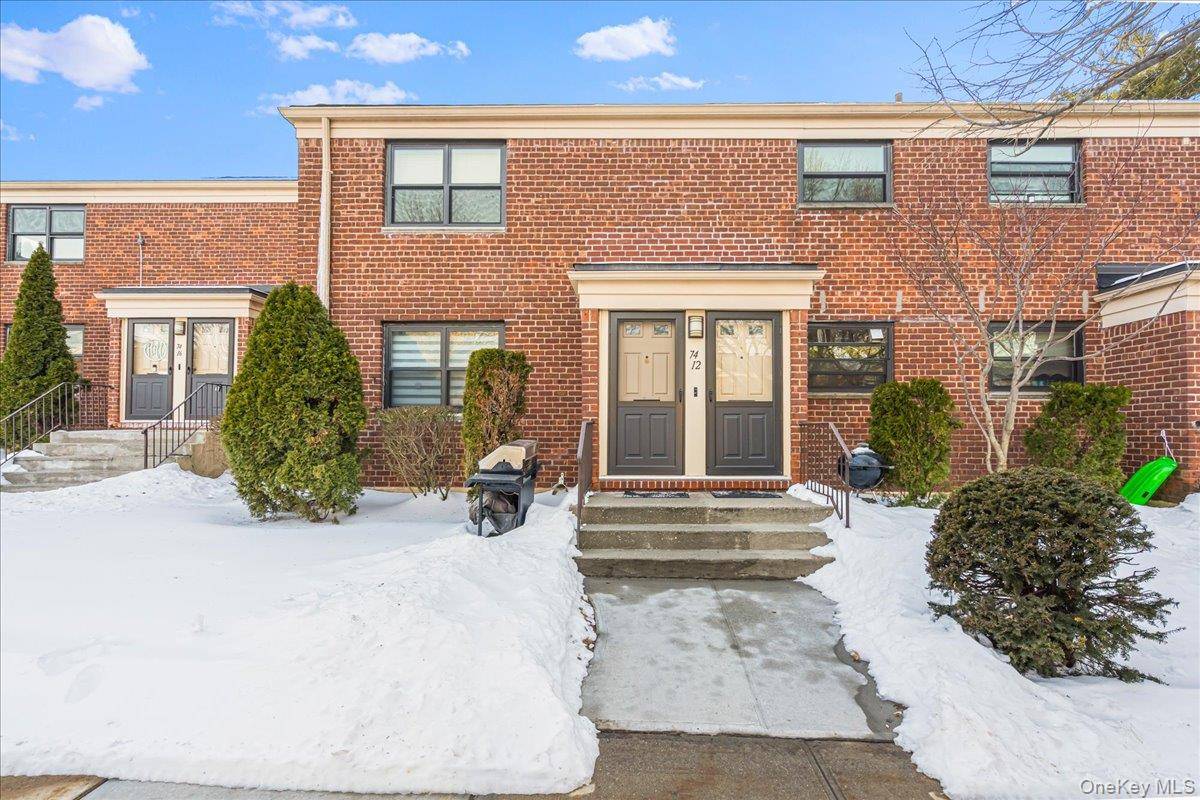 74-12 220th ST #335A1, Bayside, NY 11364