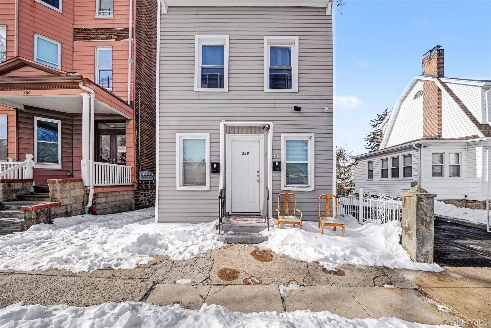 548 S 8th AVE, Mount Vernon, NY 10550